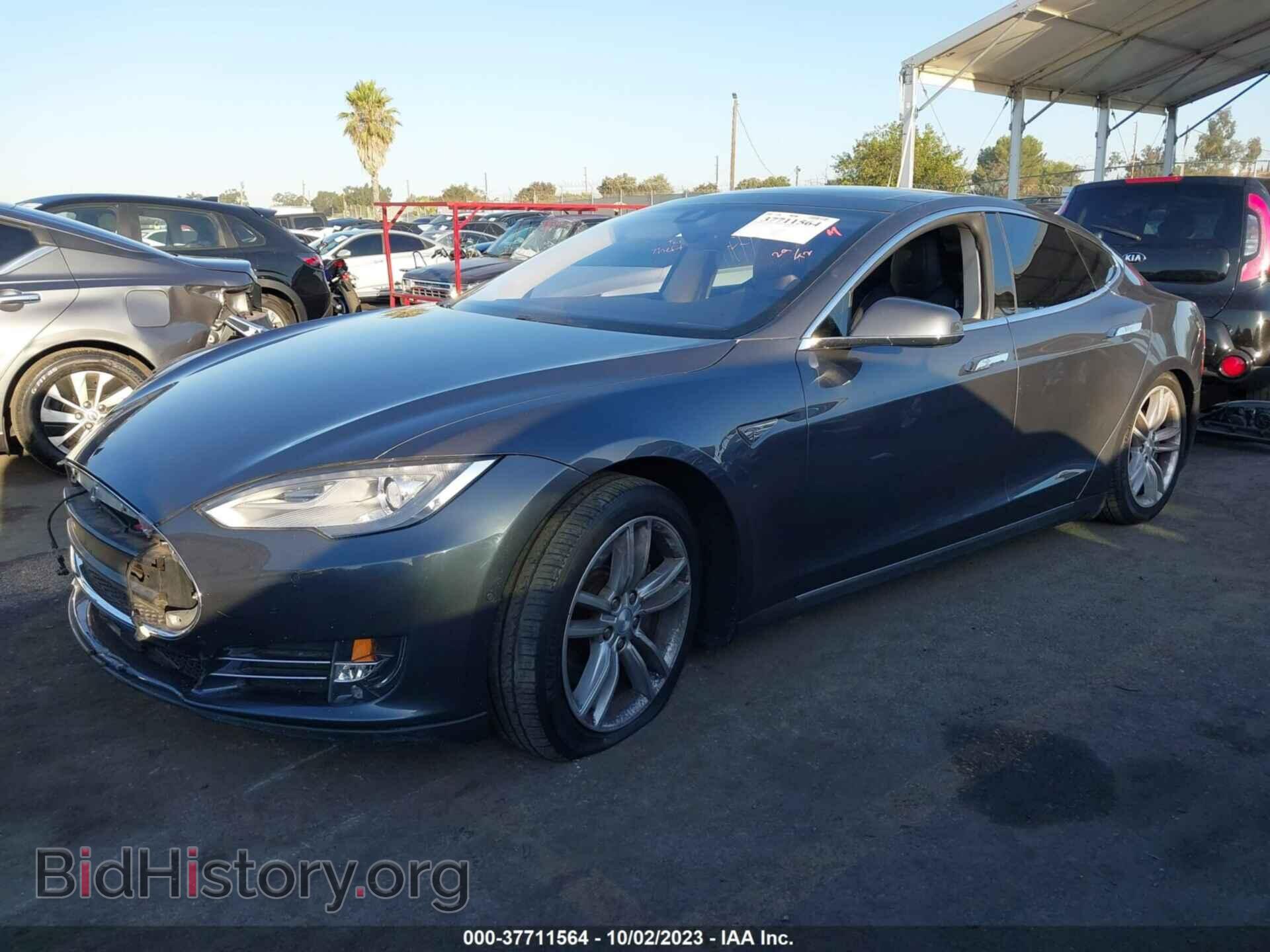 2015 TESLA MODEL S - VIN: 5YJSA1S26FF082255 - Фото 2