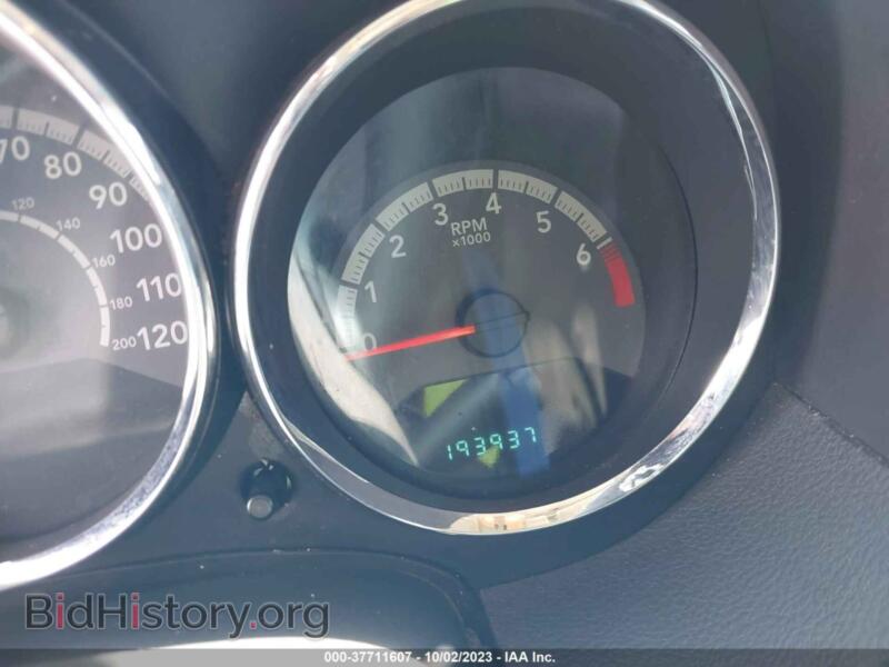 2010 Dodge CALIBER (VIN 1B3CB4HA4AD607347) — photo 7 of 11