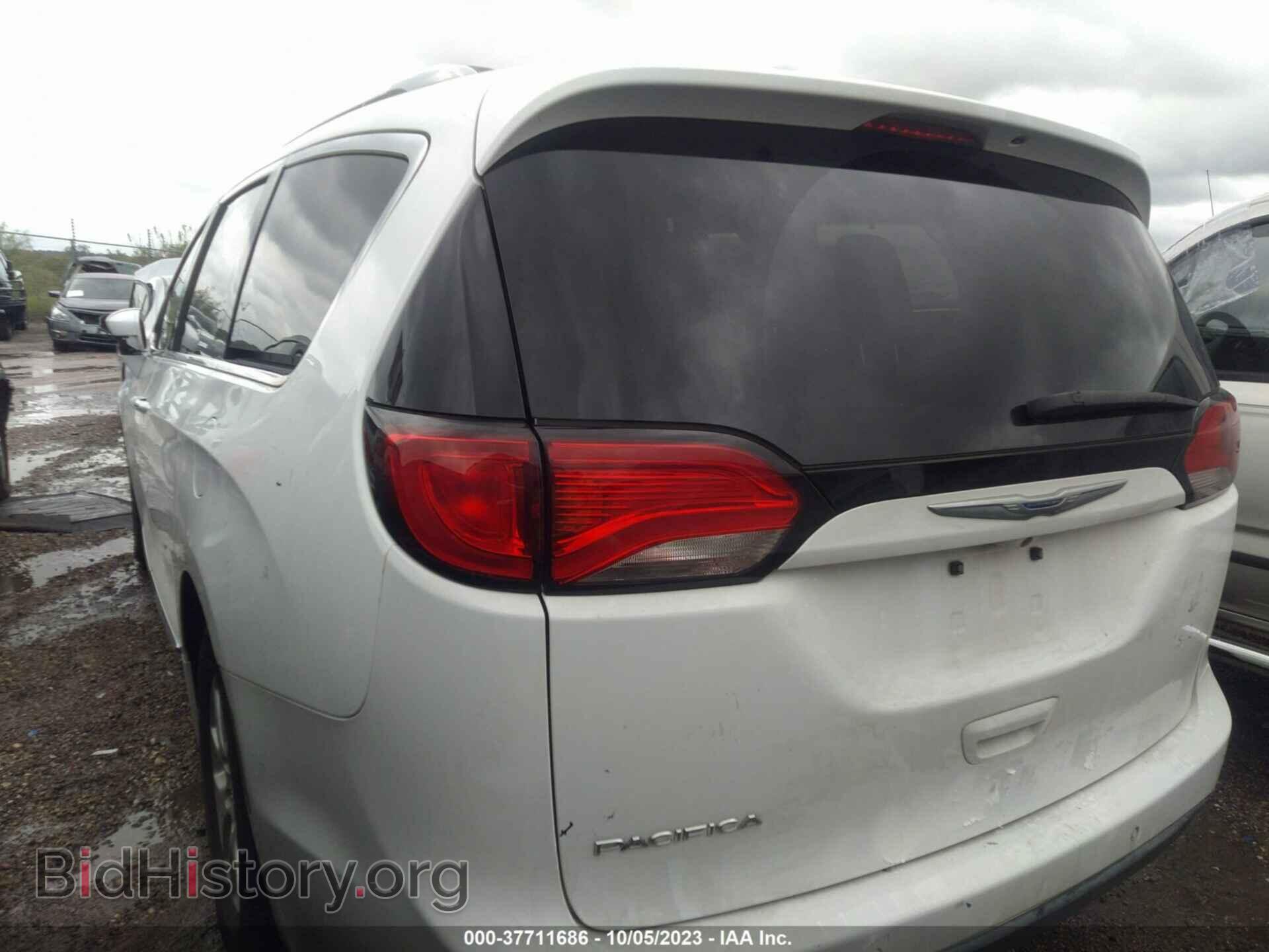 2020 CHRYSLER PACIFICA - VIN: 2C4RC1BG7LR106938 - Фото 3