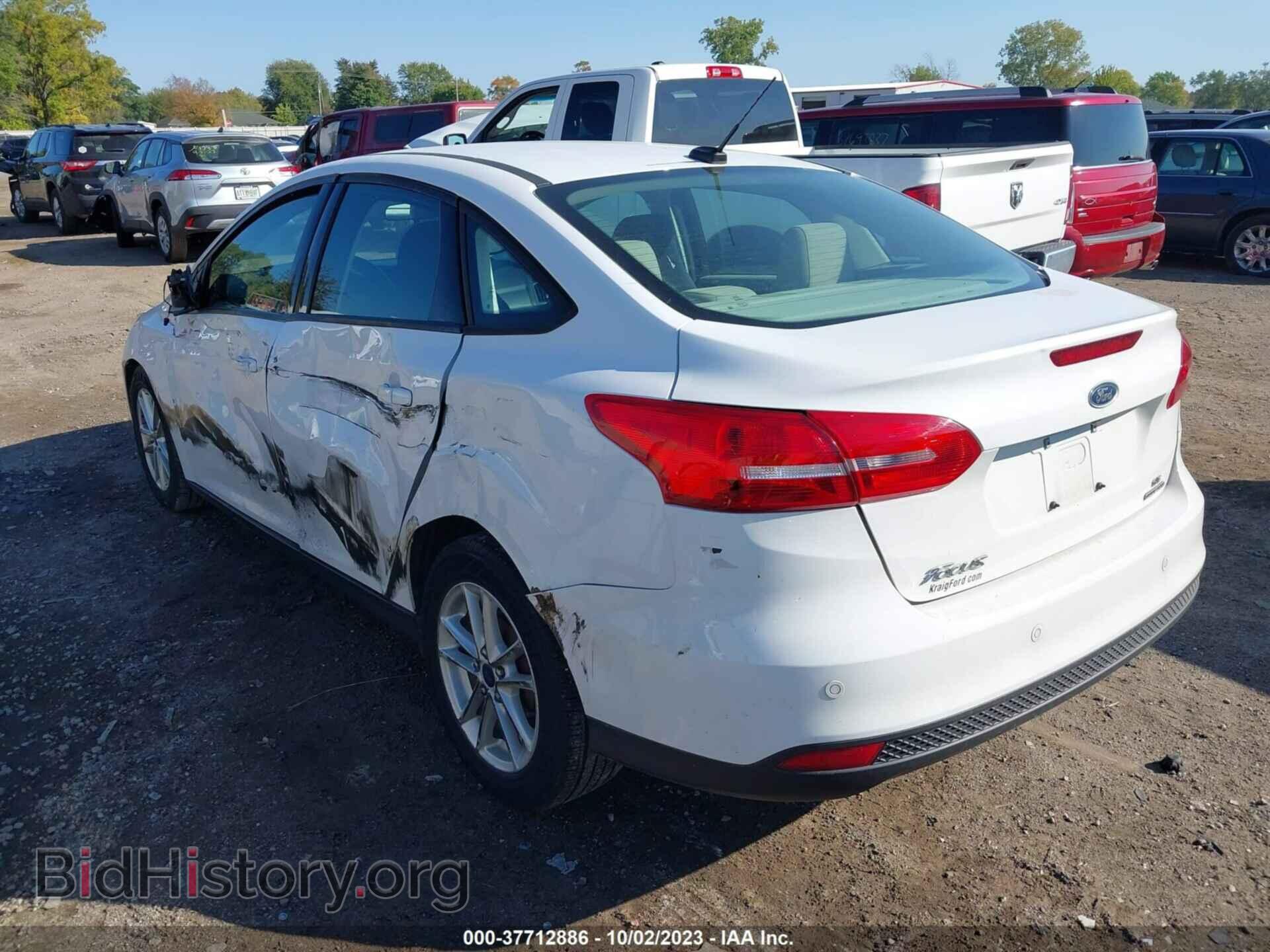 2016 FORD FOCUS - VIN: 1FADP3F27GL267707 - Фото 3