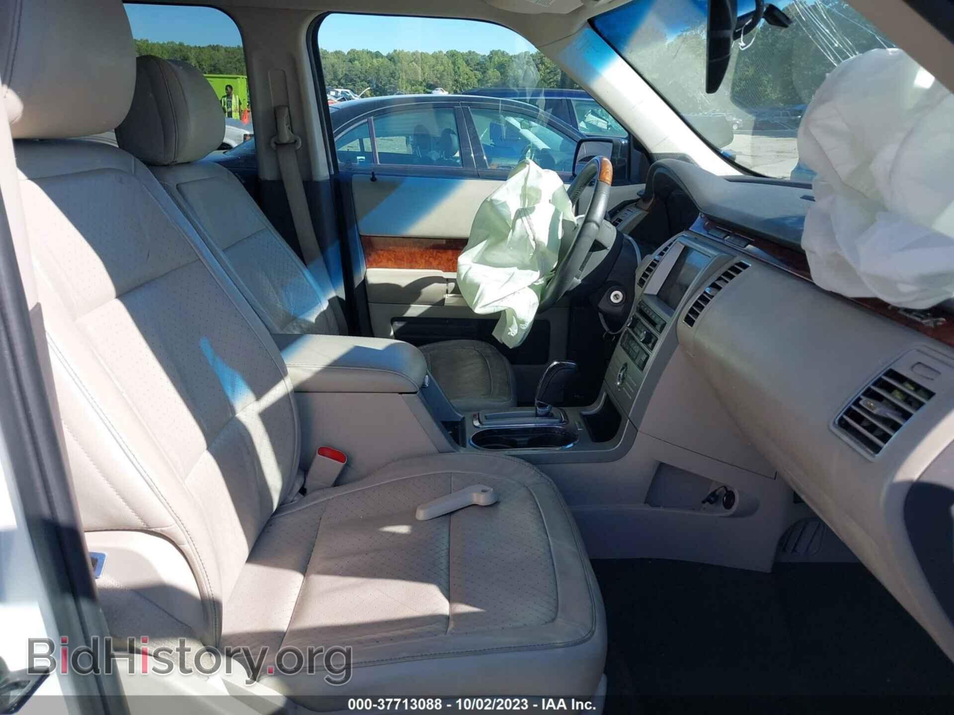 2011 FORD FLEX - VIN: 2FMGK5DC5BBD34693 - Photo 5