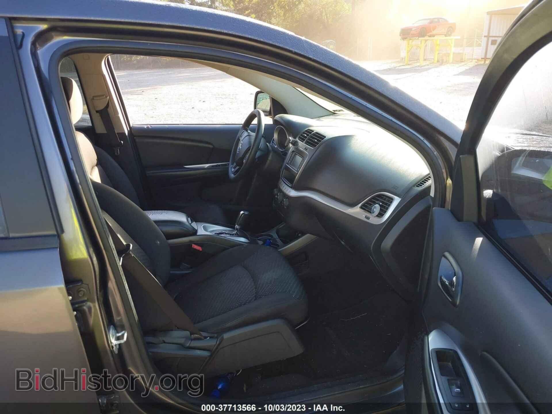 2017 DODGE JOURNEY - VIN: 3C4PDCAB1HT636980 - Фото 5
