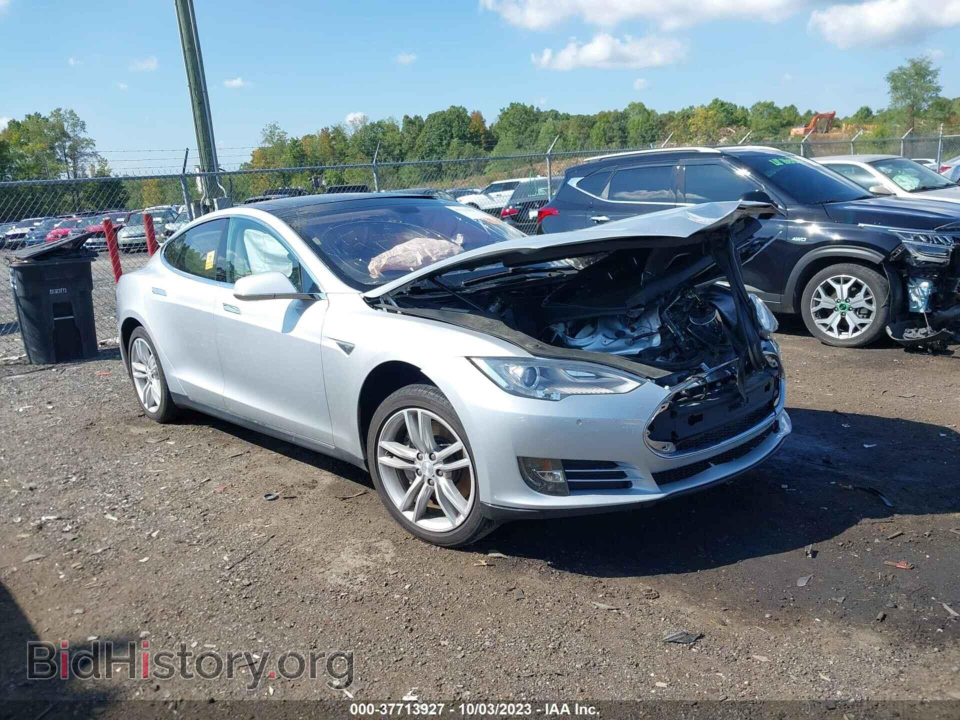 Photo 5YJSA1H18EFP40185 - TESLA MODEL S 2014