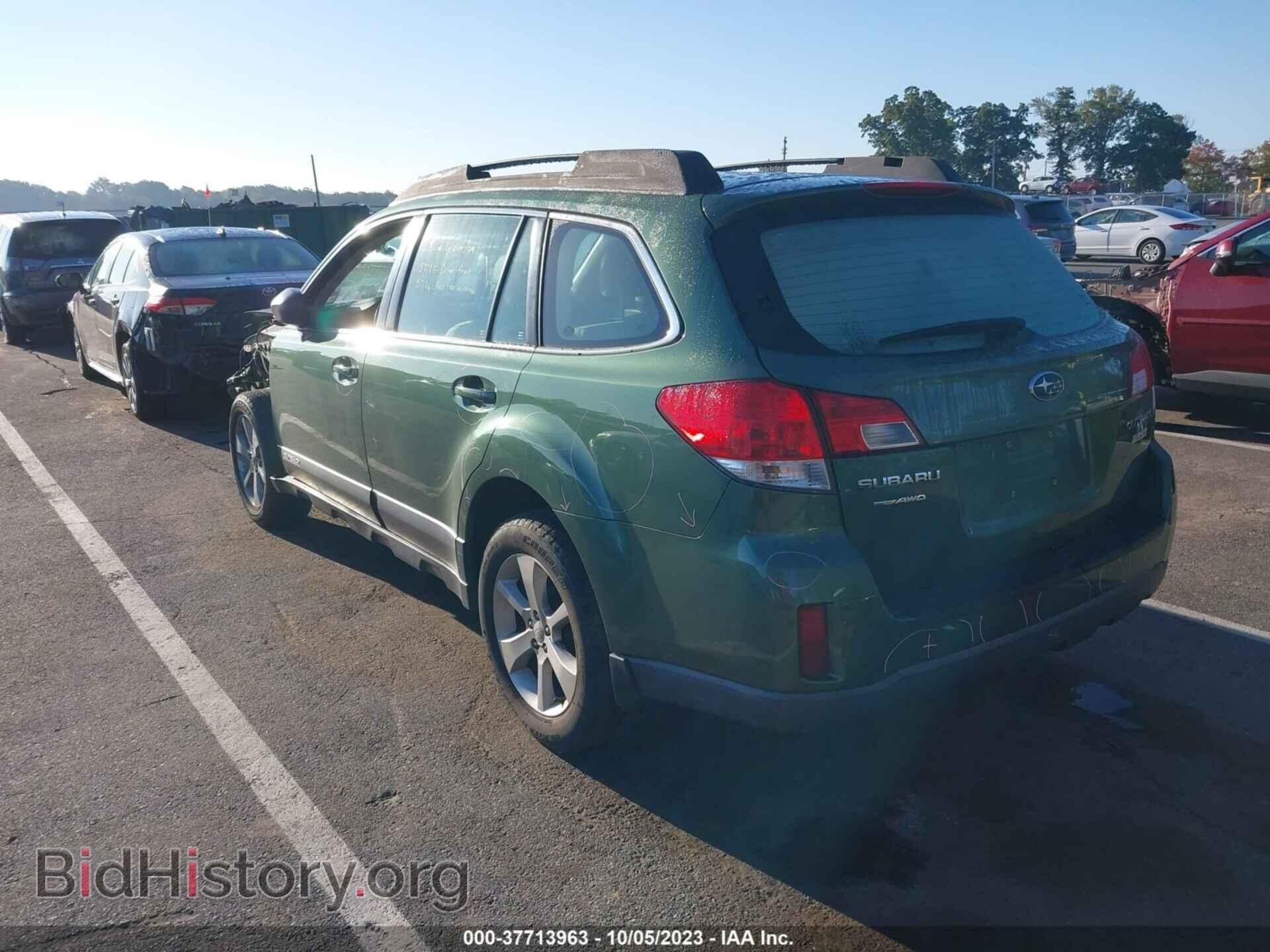 2014 SUBARU OUTBACK - VIN: 4S4BRBAC1E3302126 - Фото 3