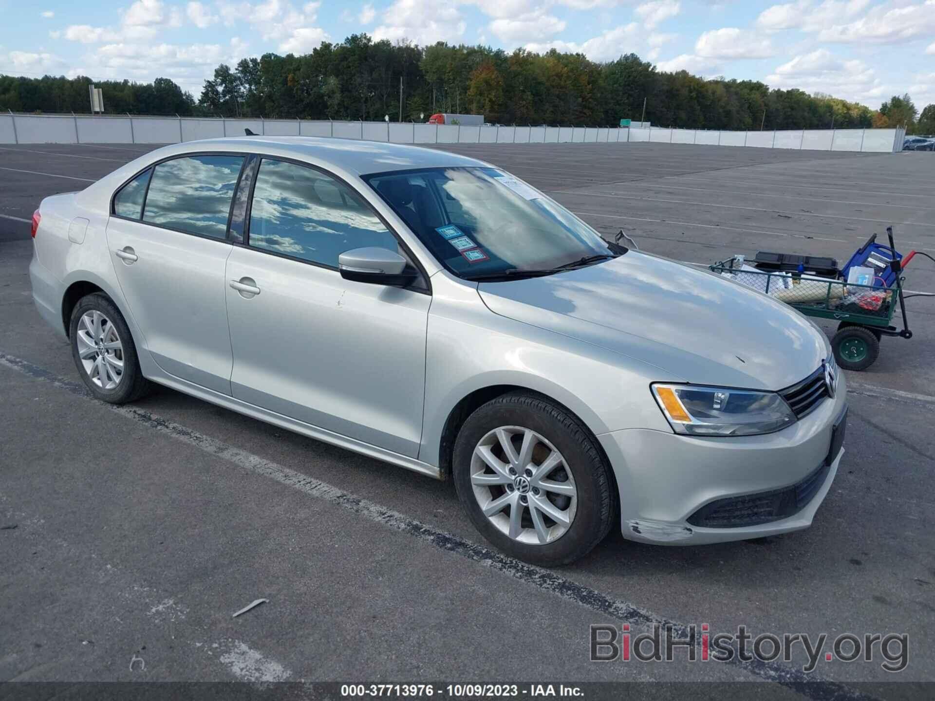 Photo 3VWDZ7AJ6BM098570 - VOLKSWAGEN JETTA SEDAN 2011