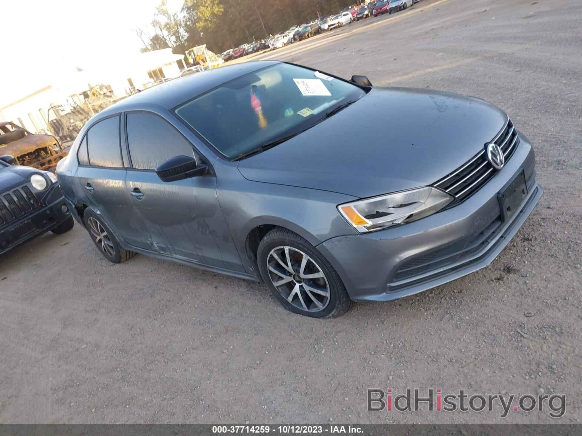 Фотография 3VWD67AJ7GM366364 - VOLKSWAGEN JETTA SEDAN 2016