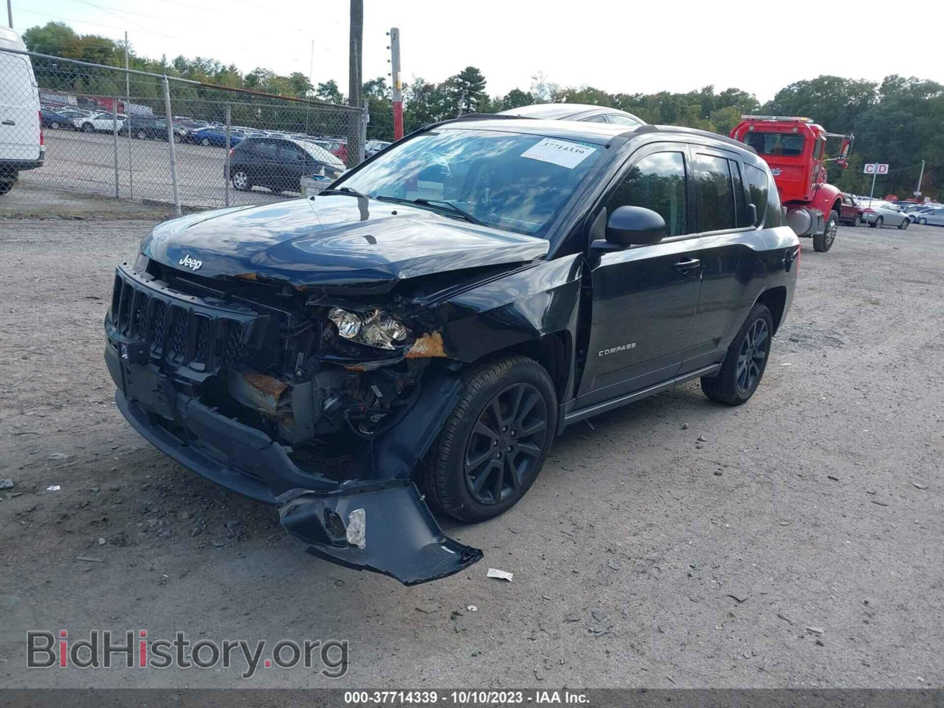 2012 JEEP COMPASS - VIN: 1C4NJDEB6CD689785 - Photo 2