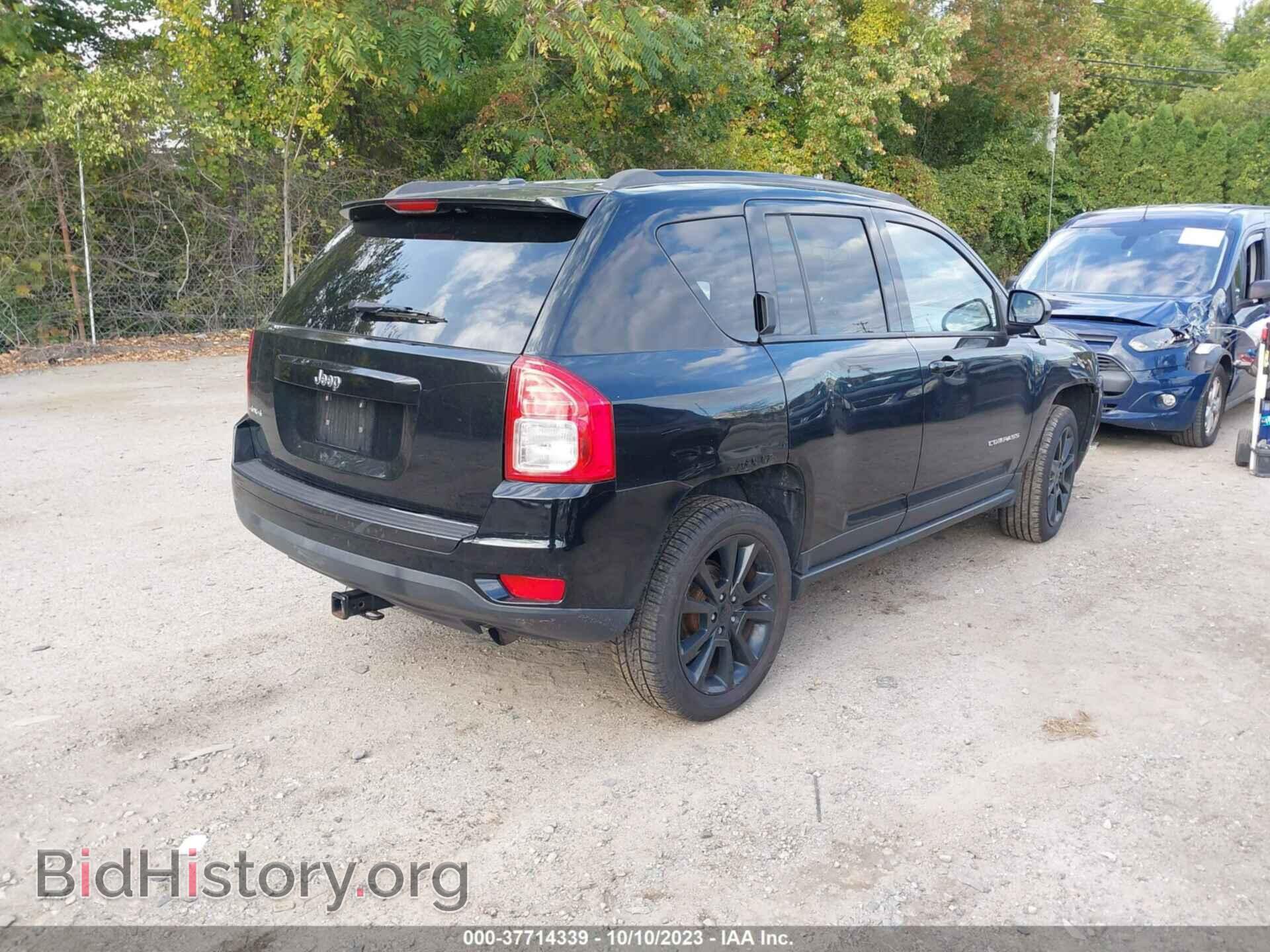 2012 JEEP COMPASS - VIN: 1C4NJDEB6CD689785 - Photo 4