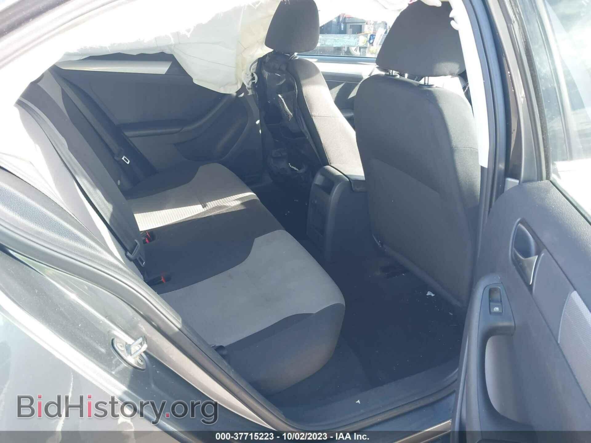 2017 VOLKSWAGEN JETTA - VIN: 3VW2B7AJ4HM242542 - Фото 8
