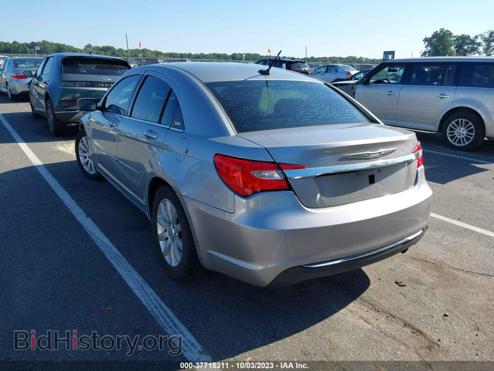 2013 CHRYSLER 200 - VIN: 1C3CCBBB3DN714815 - Photo 3