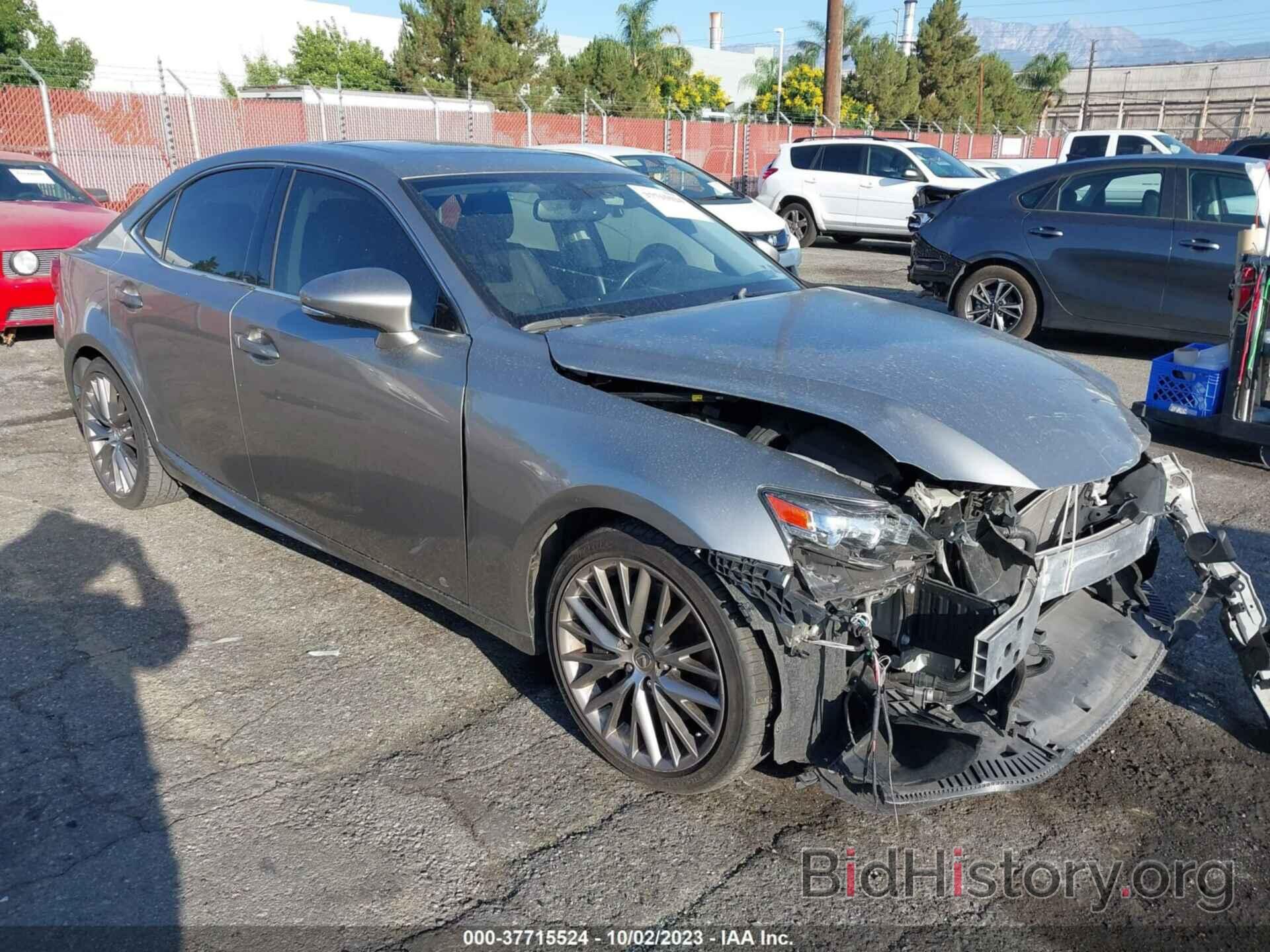 Photo JTHBA1D29G5013414 - LEXUS IS 200T 2016