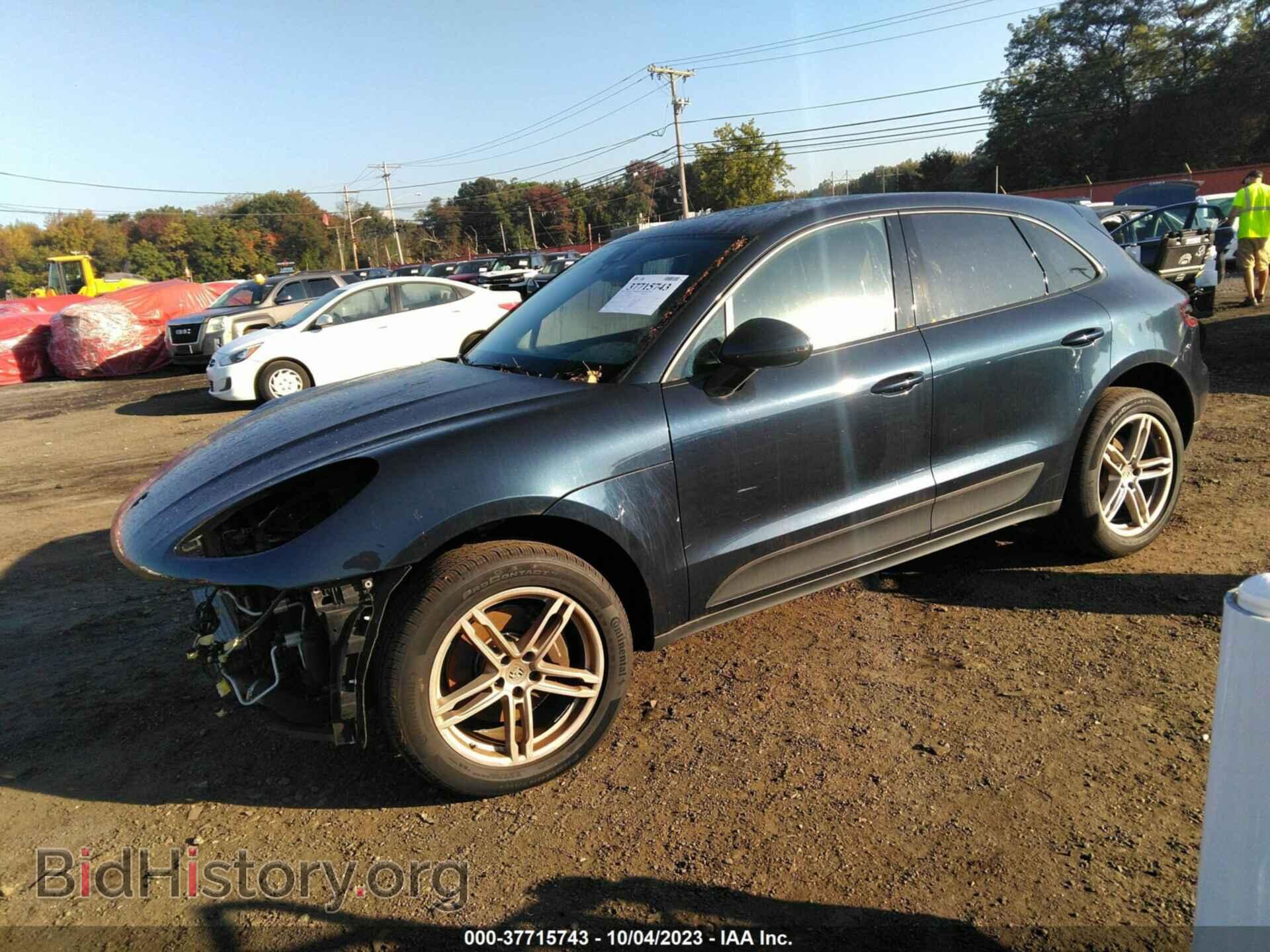 2017 PORSCHE MACAN - VIN: WP1AA2A53HLB06037 - Фото 2