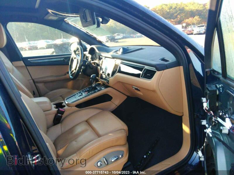 2017 Porsche MACAN (VIN WP1AA2A53HLB06037) — photo 5 of 16