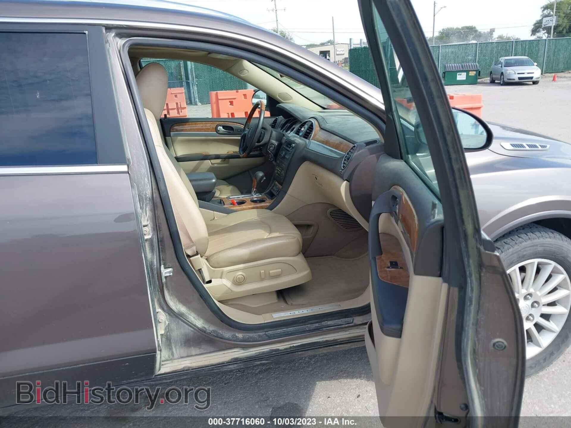 2012 BUICK ENCLAVE - VIN: 5GAKVCED0CJ393067 - Photo 5