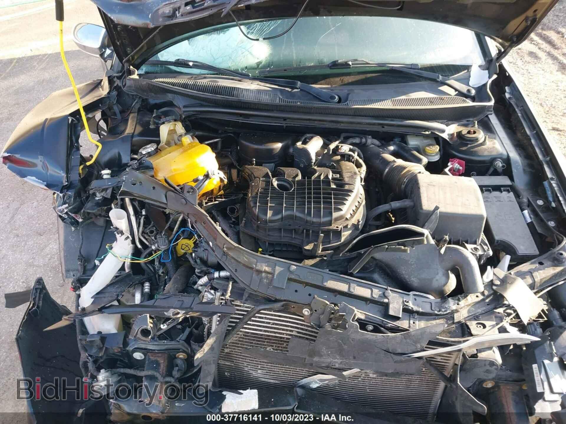 2011 CHRYSLER 200 - VIN: 1C3BC2FG5BN517868 - Photo 10