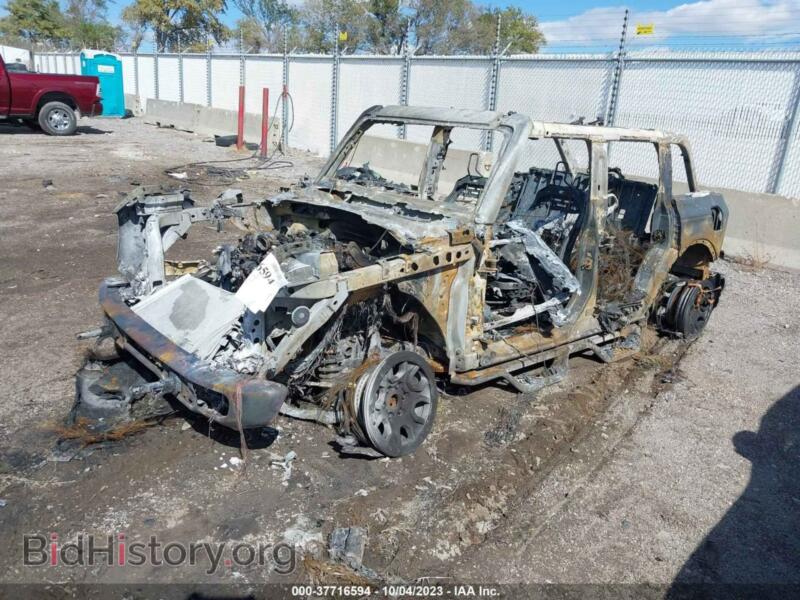 2023 Ford BRONCO (VIN 1FMEE5DP7PLA94751) — фото 2 из 10