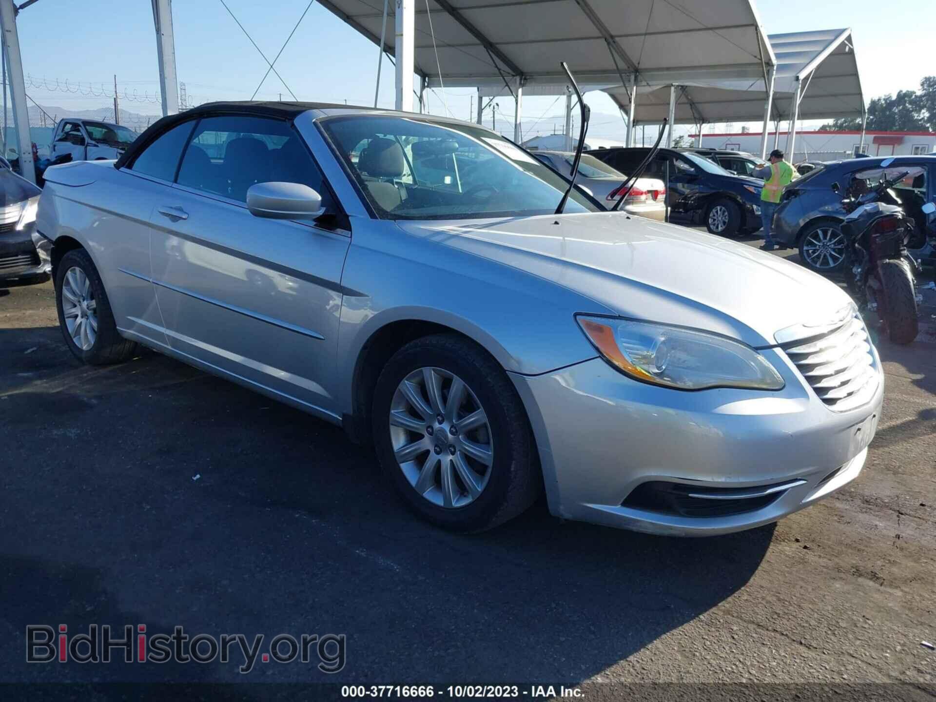 Фотография 1C3BCBEG8CN246114 - CHRYSLER 200 2012