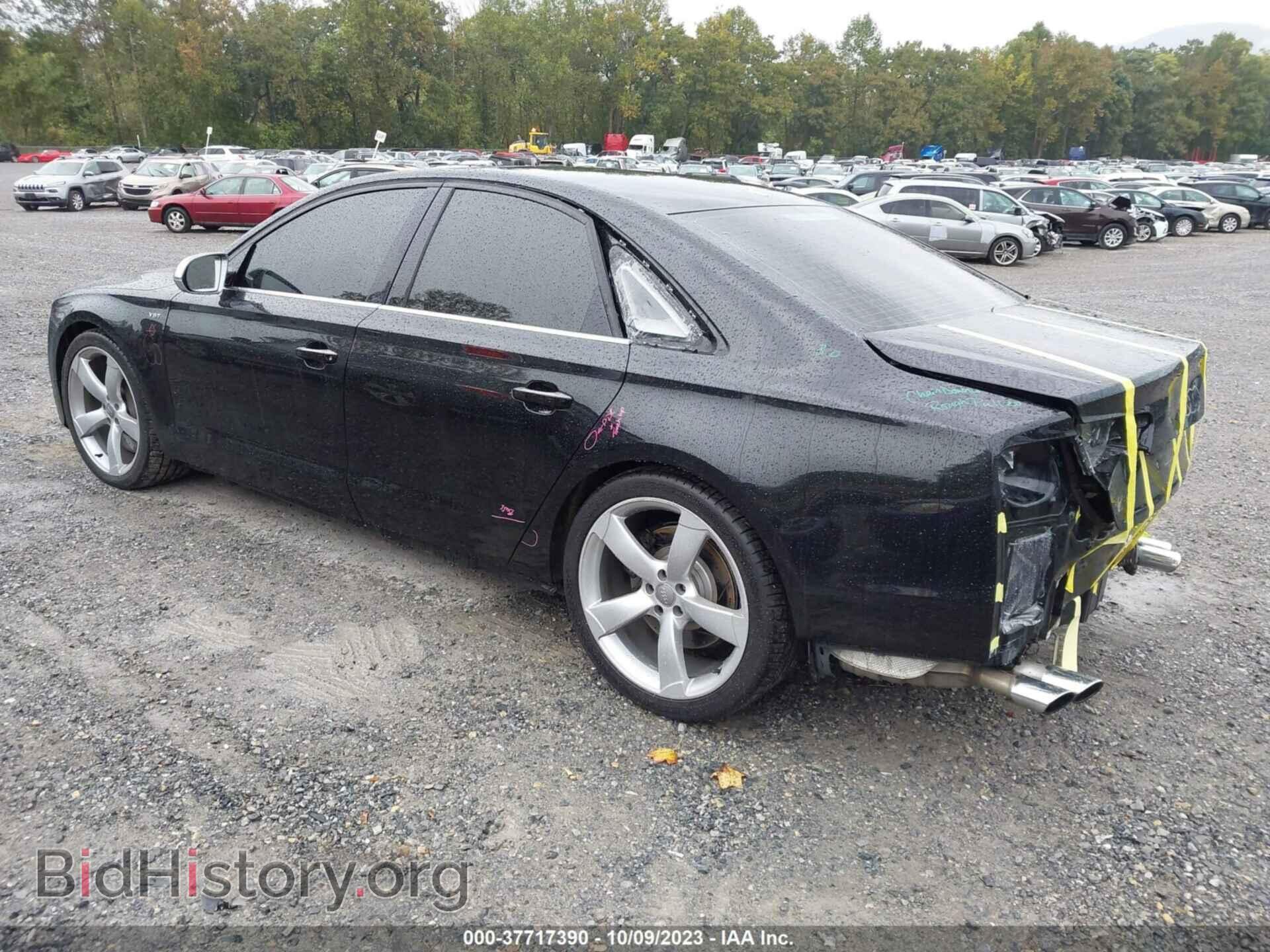 2013 AUDI S8 - VIN: WAUD2AFD8DN028811 - Фото 3