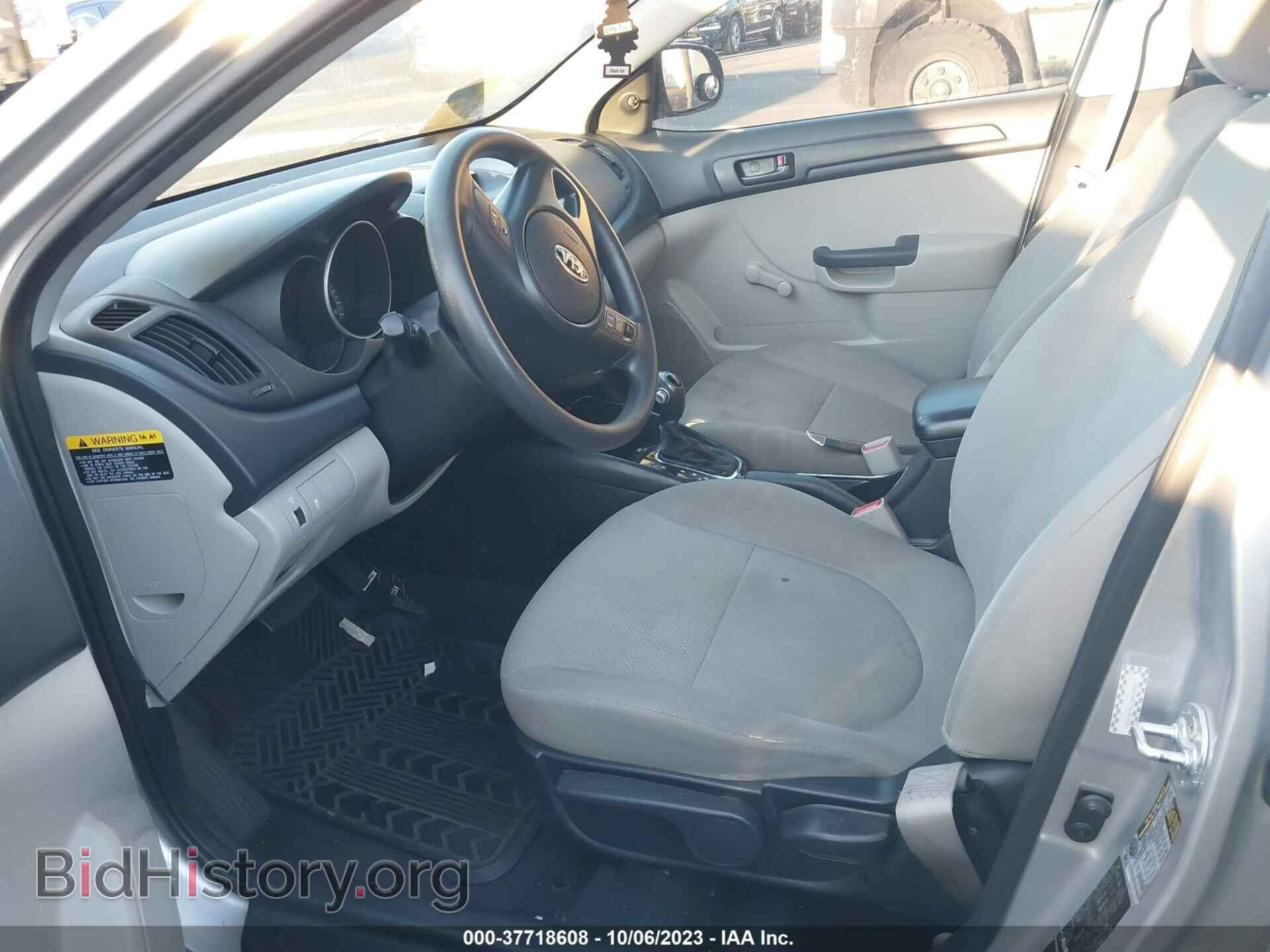 2011 KIA FORTE - VIN: KNAFT4A21B5437288 - Фото 5