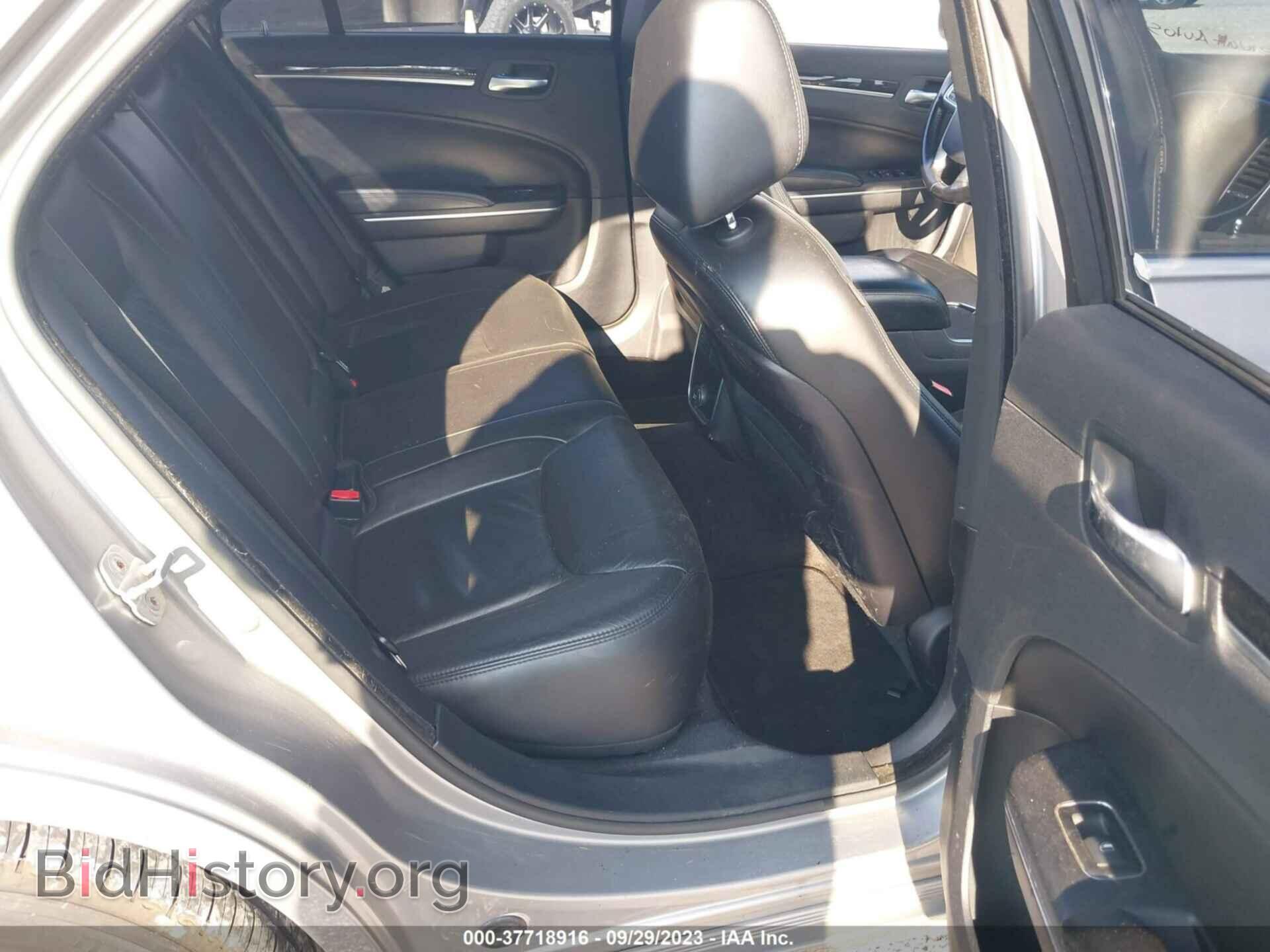 2011 CHRYSLER 300 - VIN: 2C3CA5CG3BH522656 - Фото 8