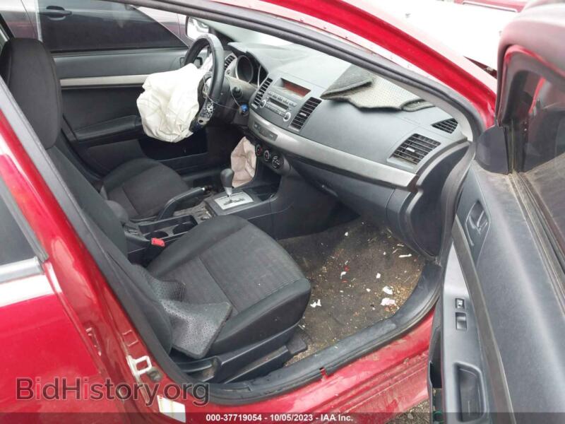 2012 Mitsubishi LANCER (VIN JA32V2FW2CU024247) — фото 5 из 11