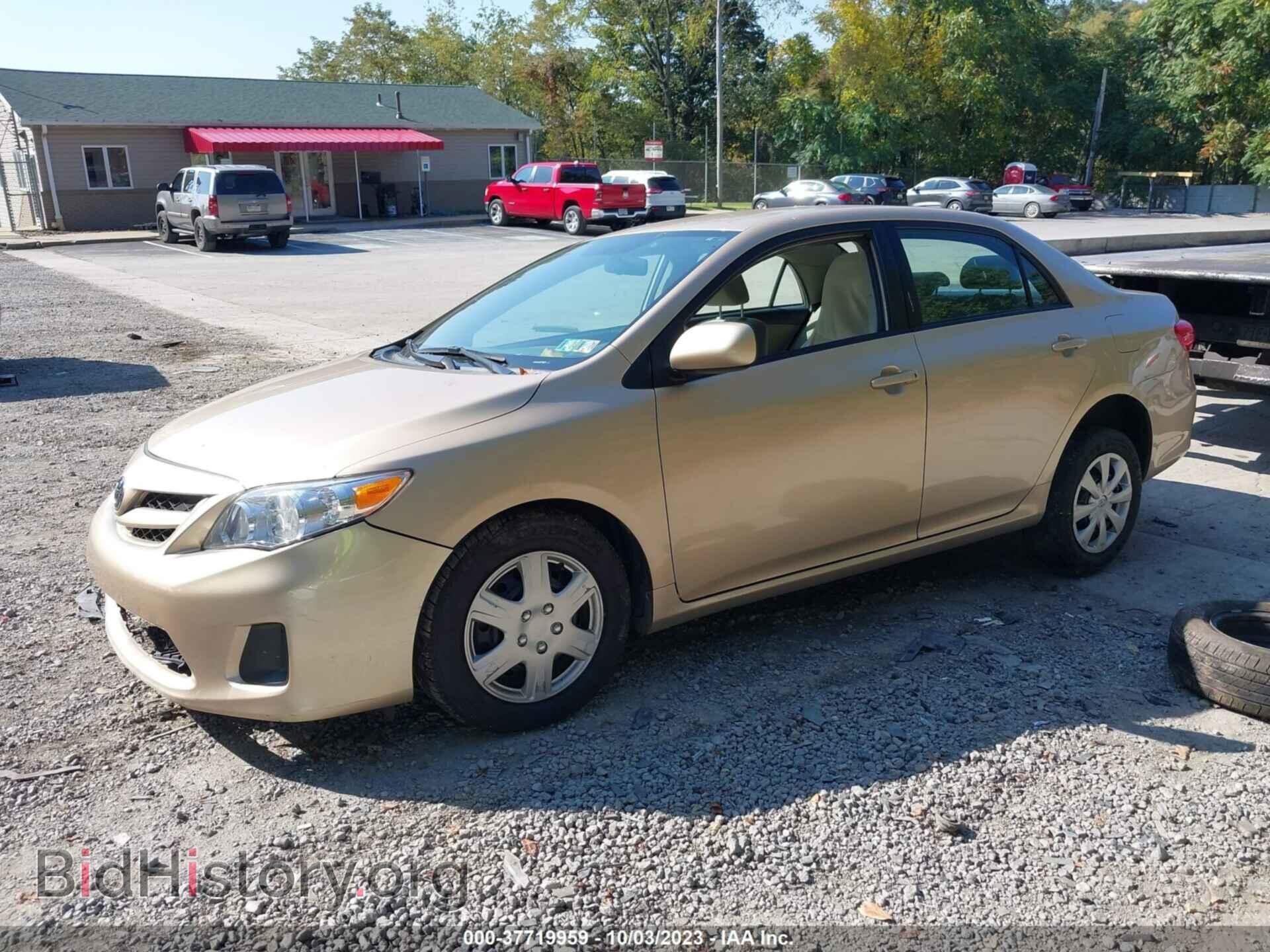 2011 TOYOTA COROLLA - VIN: 2T1BU4EE7BC714077 - Фото 2