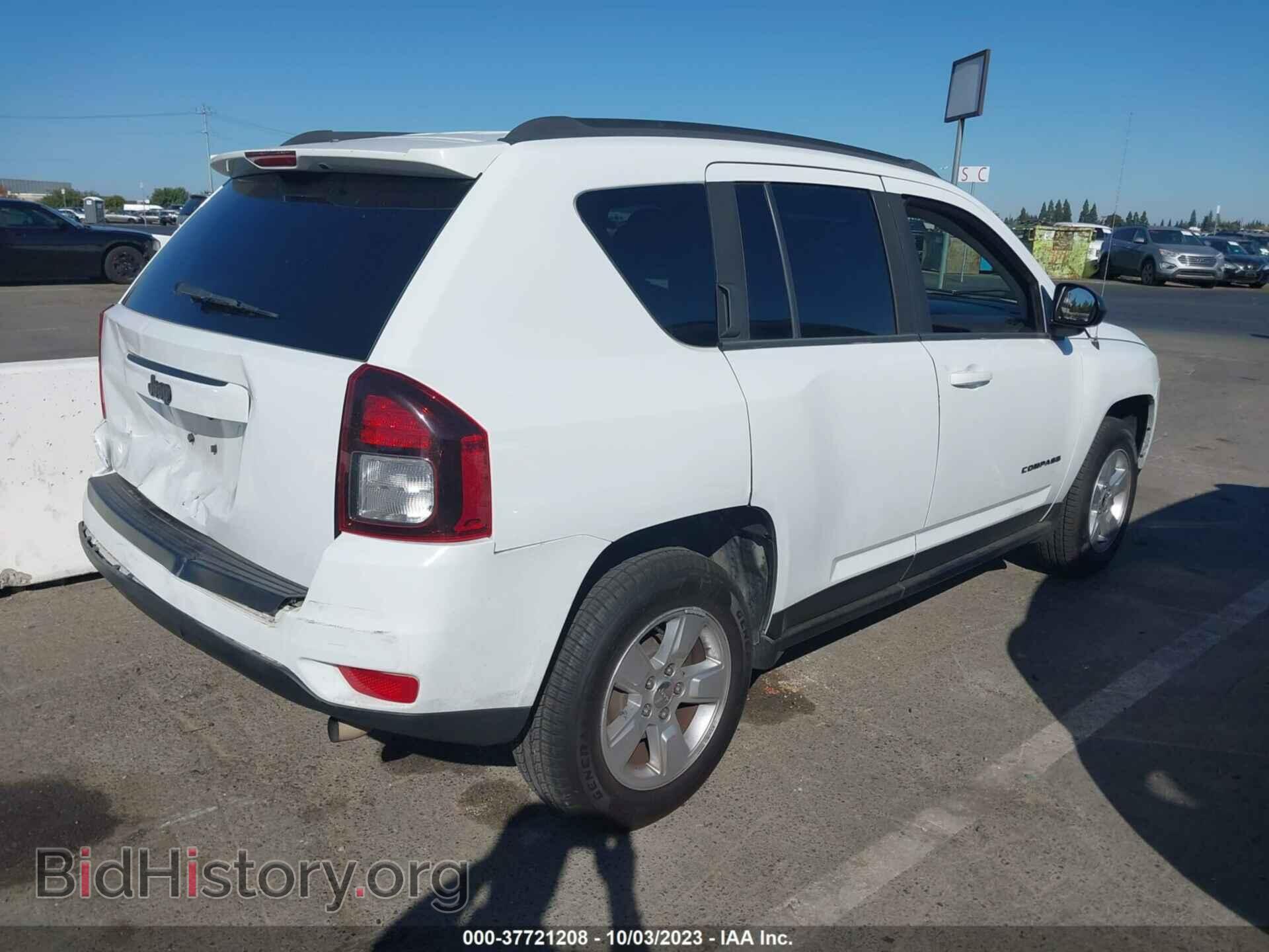 2014 JEEP COMPASS - VIN: 1C4NJCBAXED817888 - Фото 4