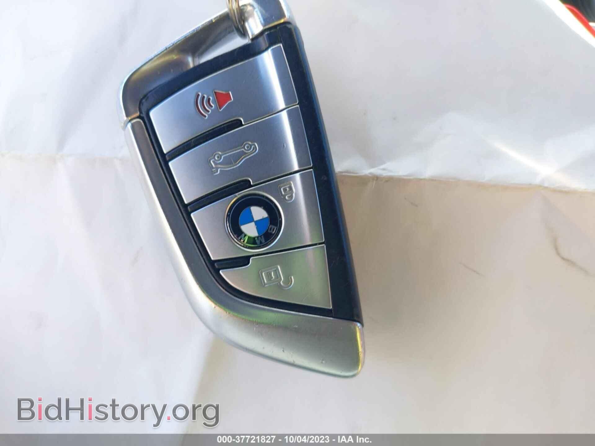 2021 BMW M5 - VIN: WBS83CH04MCF93829 - Photo 11