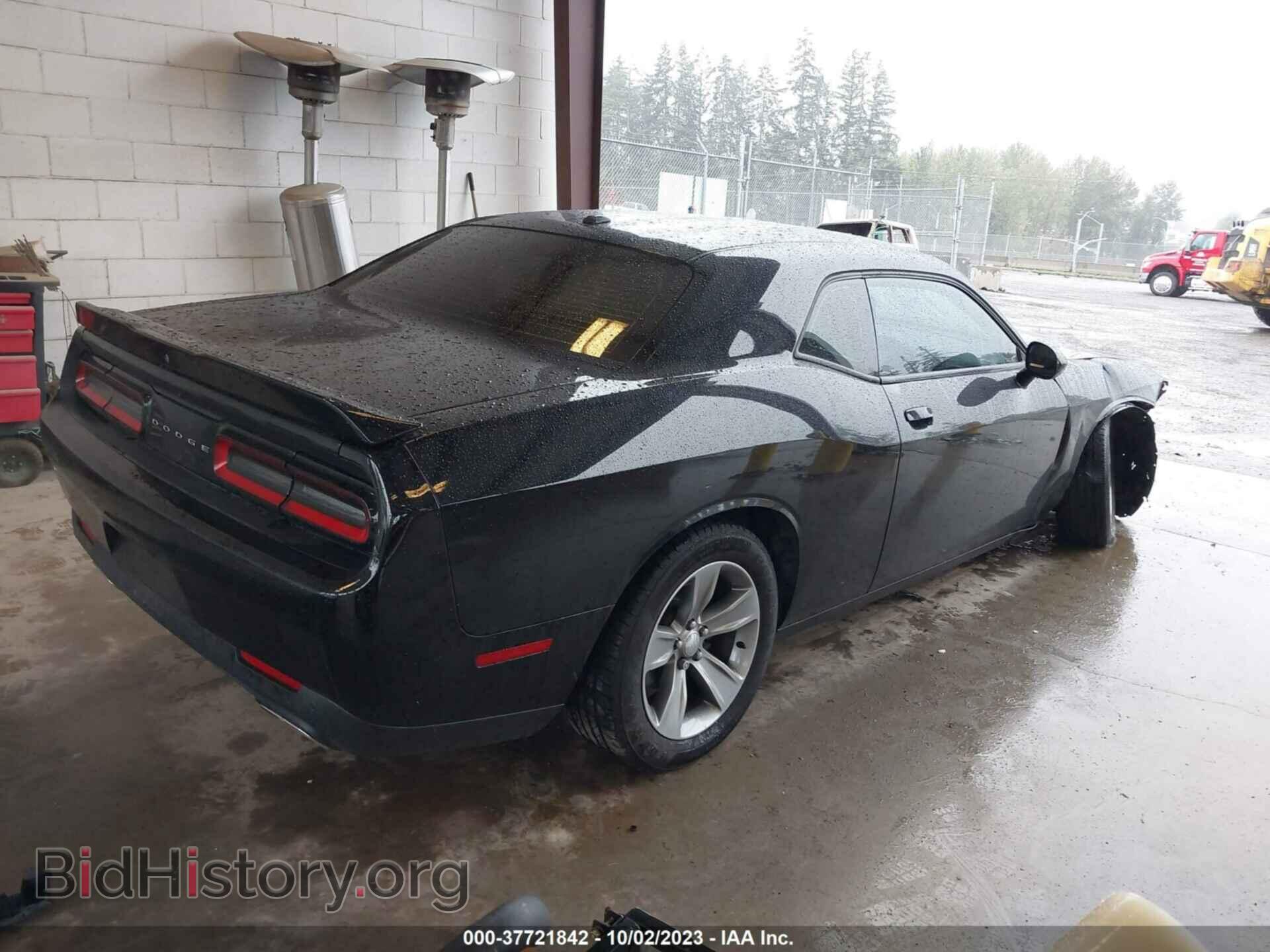 2019 DODGE CHALLENGER - VIN: 2C3CDZAG4KH677430 - Photo 4