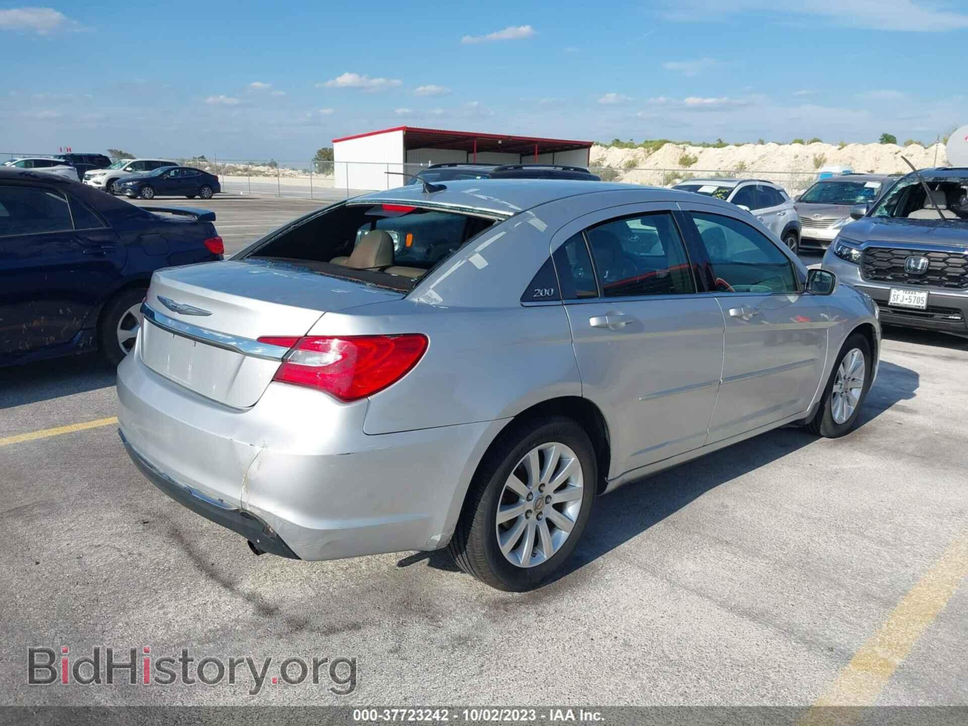 2012 CHRYSLER 200 - VIN: 1C3CCBBB6CN162709 - Фото 4