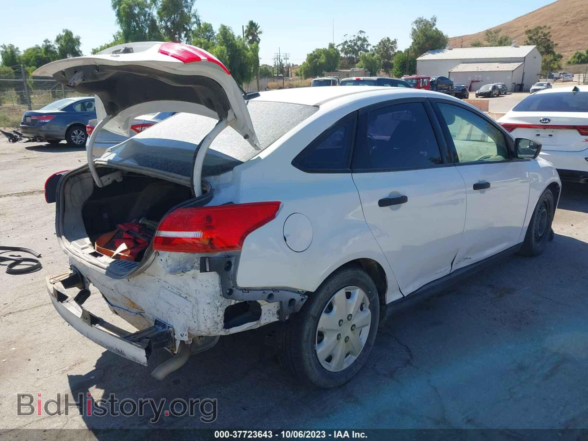 2015 FORD FOCUS - VIN: 1FADP3E29FL276649 - Photo 4