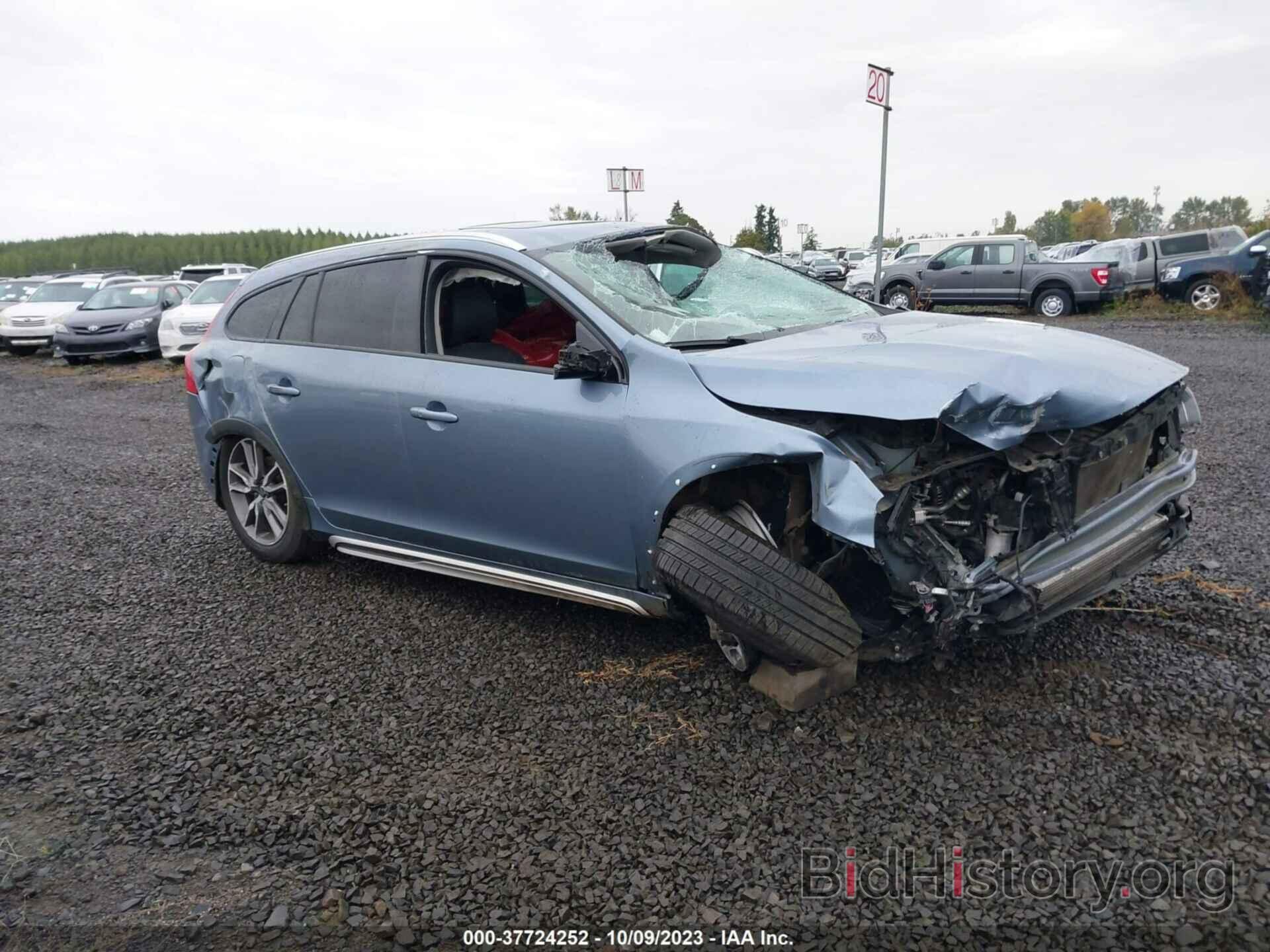 Photo YV440MWK1J2046070 - VOLVO V60 CROSS COUNTRY 2018