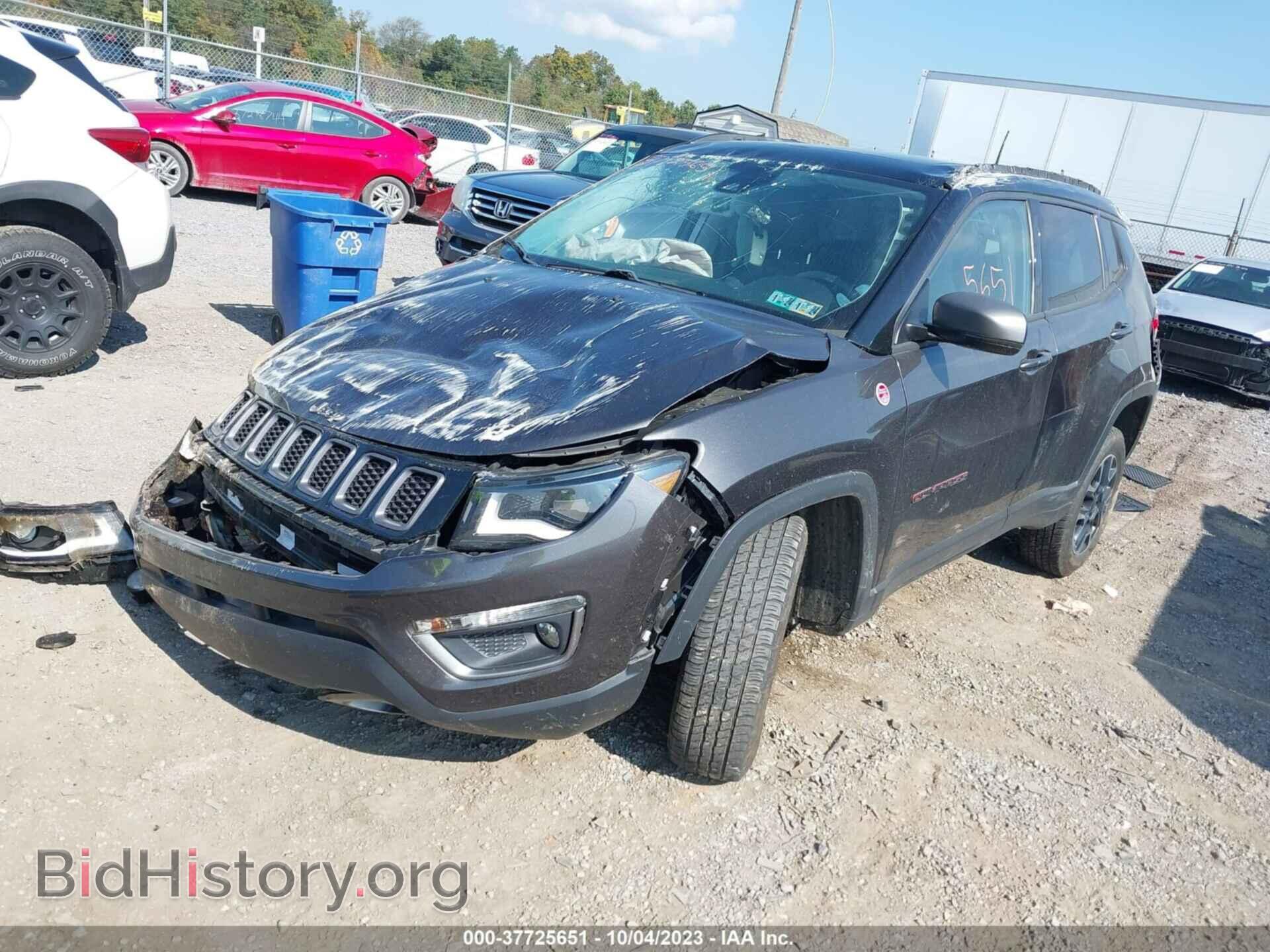 2018 JEEP COMPASS - VIN: 3C4NJDDB1JT481094 - Фото 2