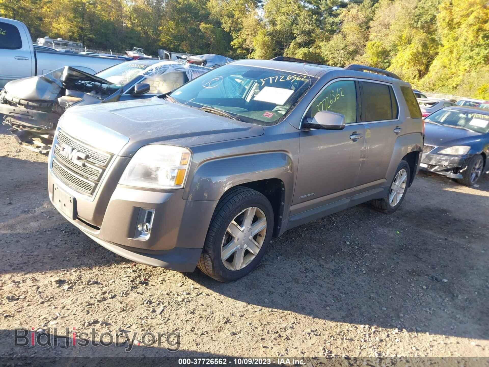 2012 GMC TERRAIN - VIN: 2GKFLVE50C6221388 - Фото 2