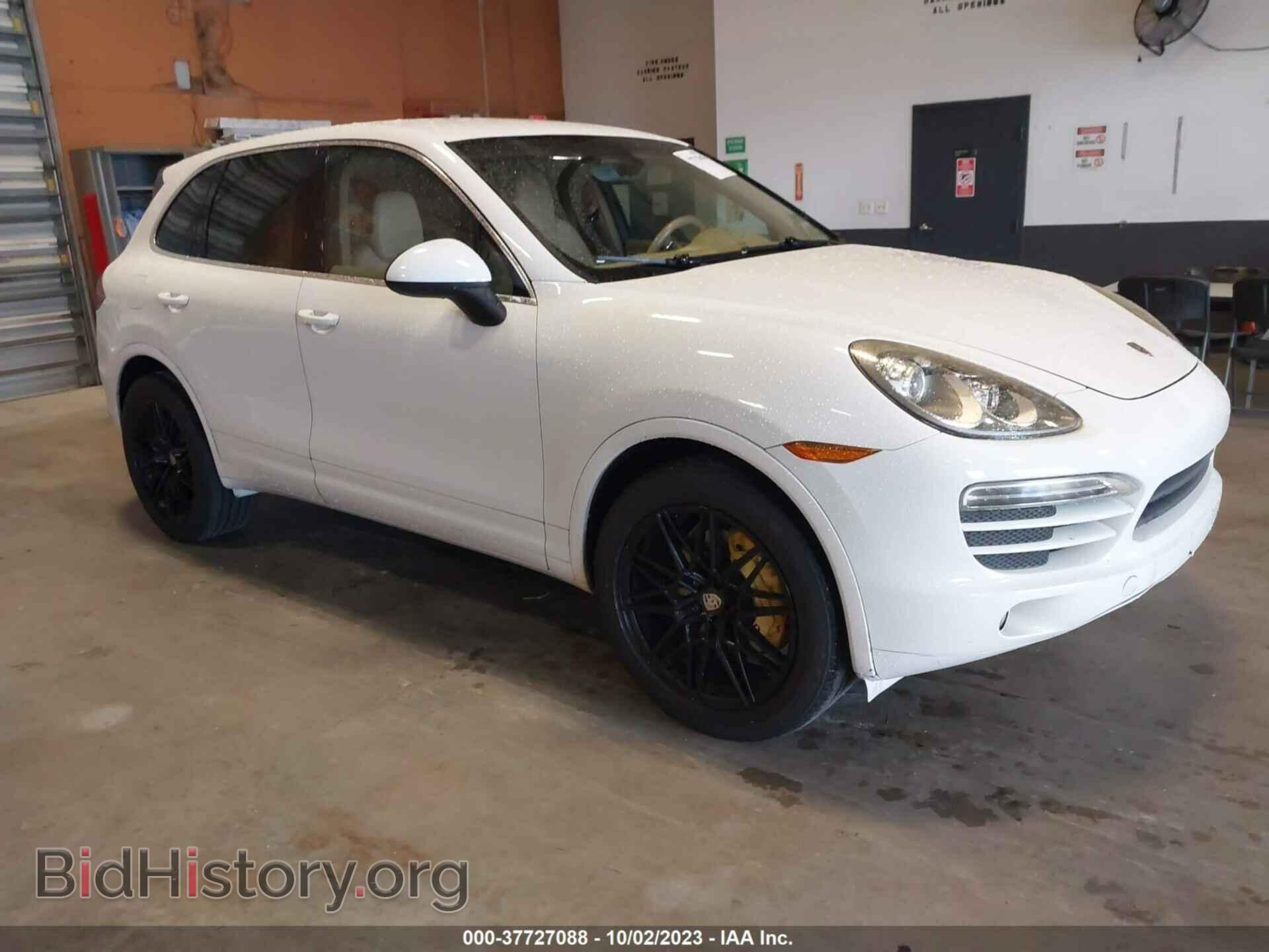 Фотография WP1AA2A20CLA05326 - PORSCHE CAYENNE 2012