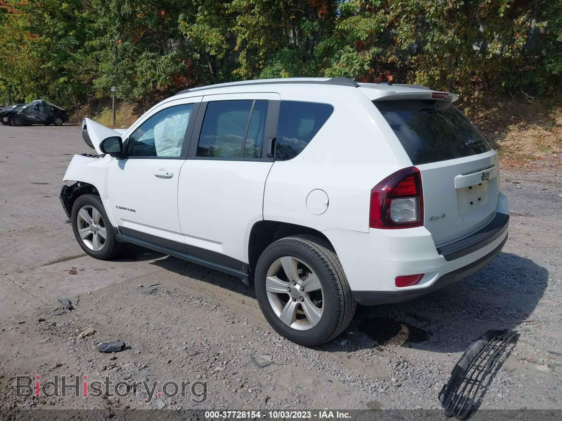 2016 JEEP COMPASS - VIN: 1C4NJDBBOGD549421 - Фото 3