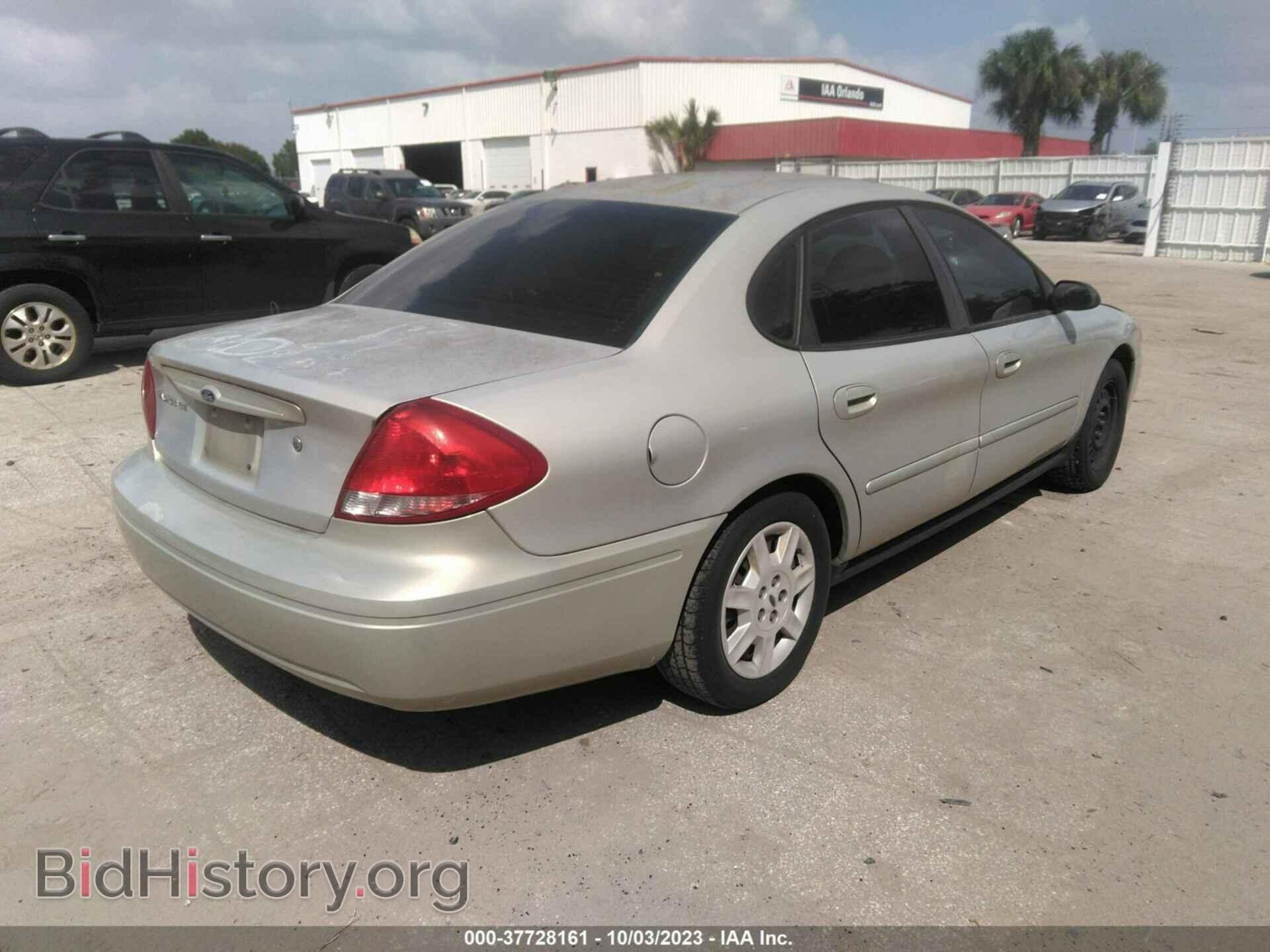 2007 FORD TAURUS - VIN: 1FAFP53U97A208843 - Фото 4