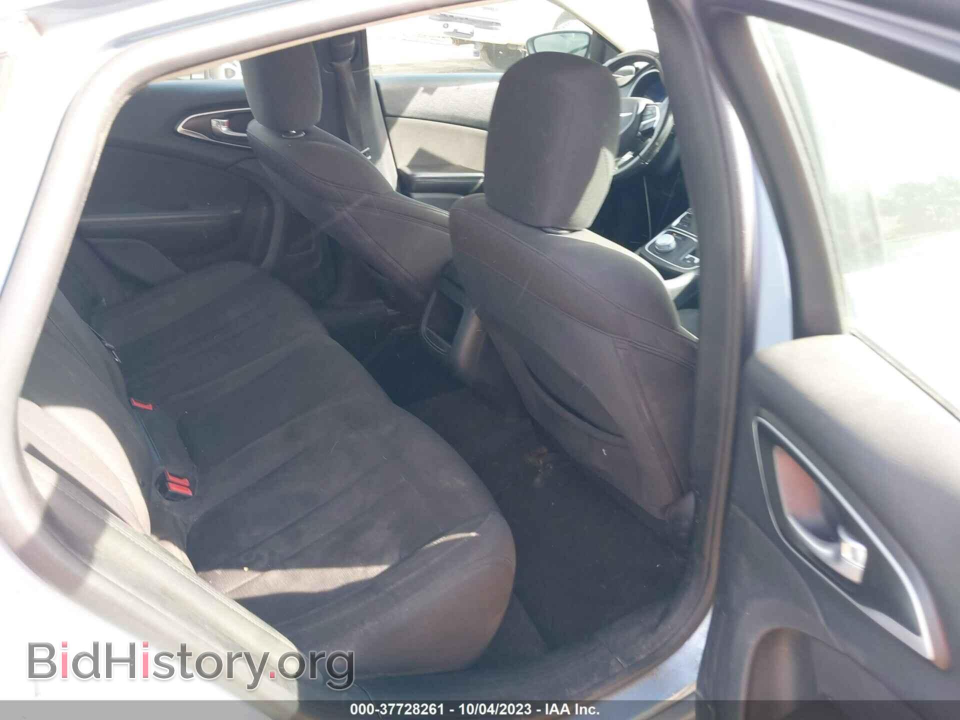 2015 CHRYSLER 200 - VIN: 1C3CCCAB2FN725895 - Фото 8