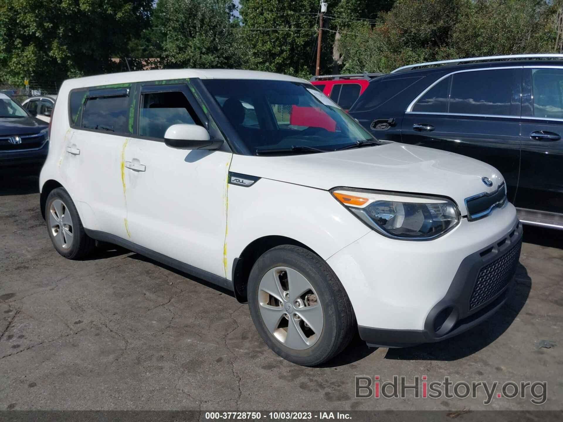 Kia Soul 2015 белый черный