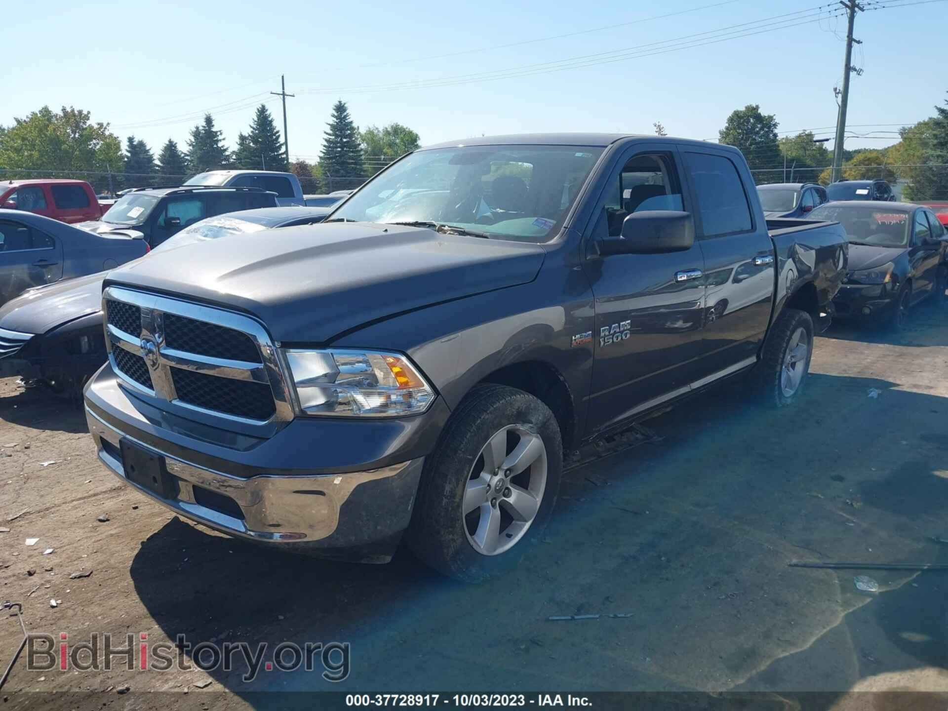 2017 RAM 1500 - VIN: 1C6RR7LTXHS677933 - Photo 2