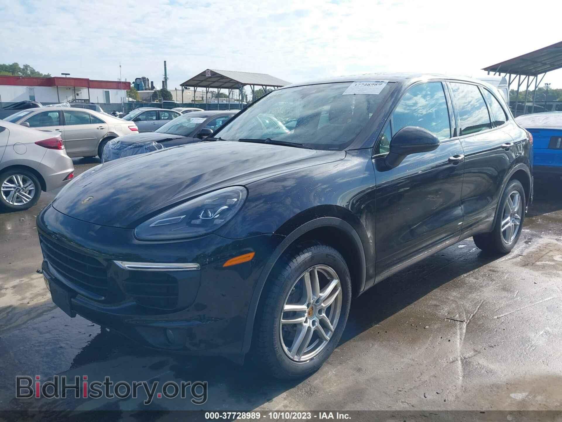 2016 PORSCHE CAYENNE - VIN: WP1AA2A28GLA10912 - Фото 2