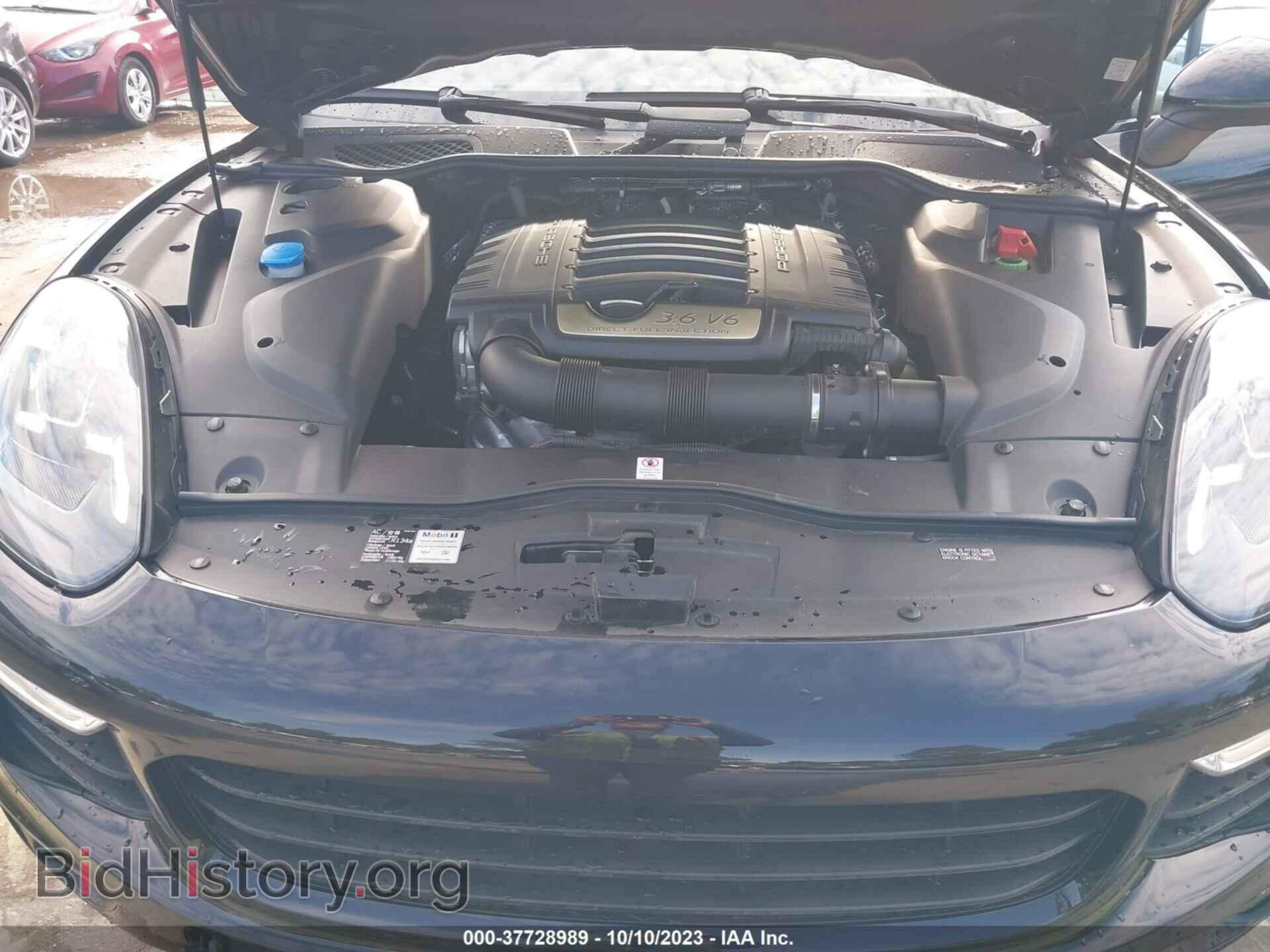 2016 PORSCHE CAYENNE - VIN: WP1AA2A28GLA10912 - Фото 10