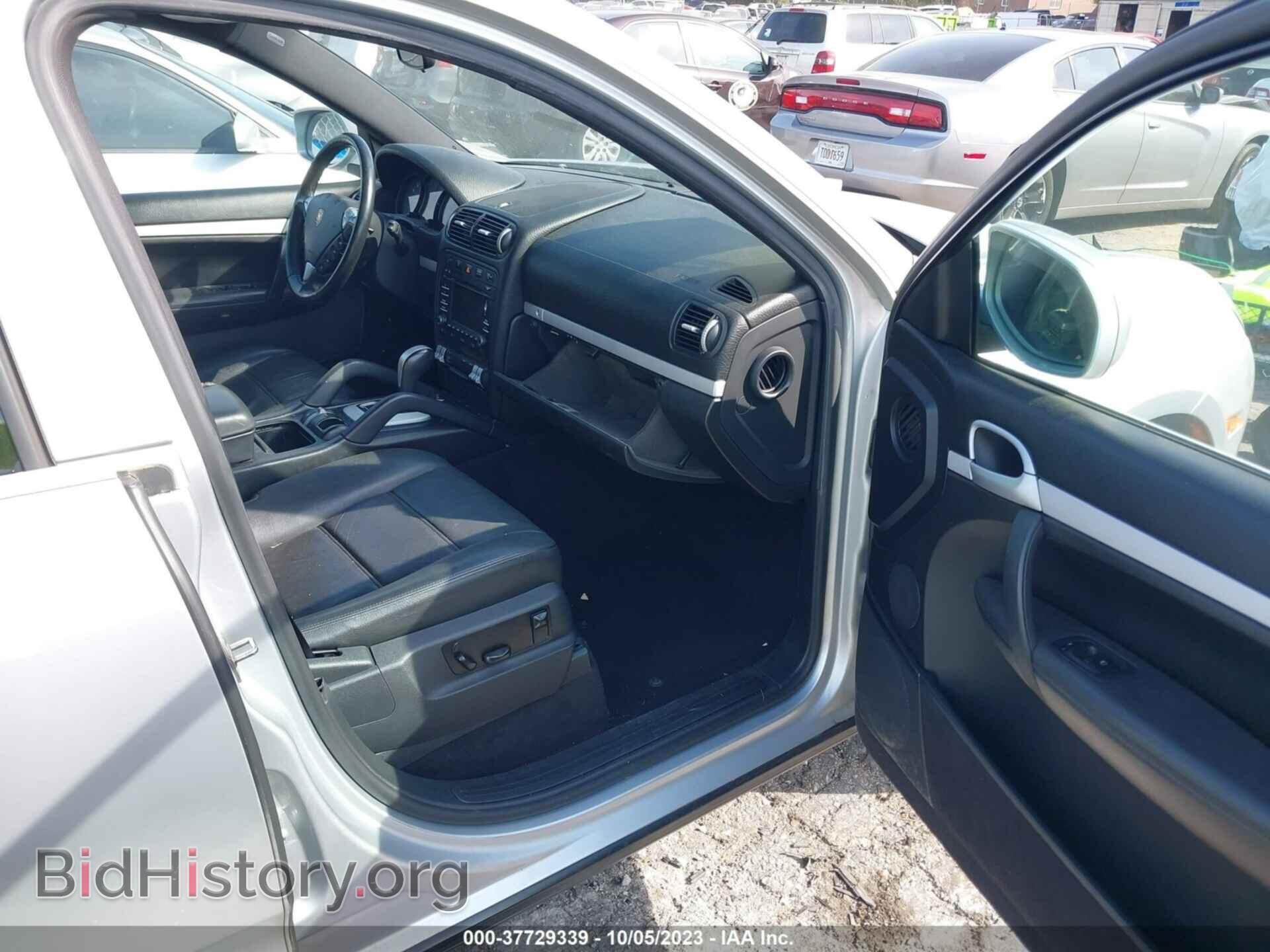 2010 PORSCHE CAYENNE - VIN: WP1AA2AP8ALA04806 - Фото 5