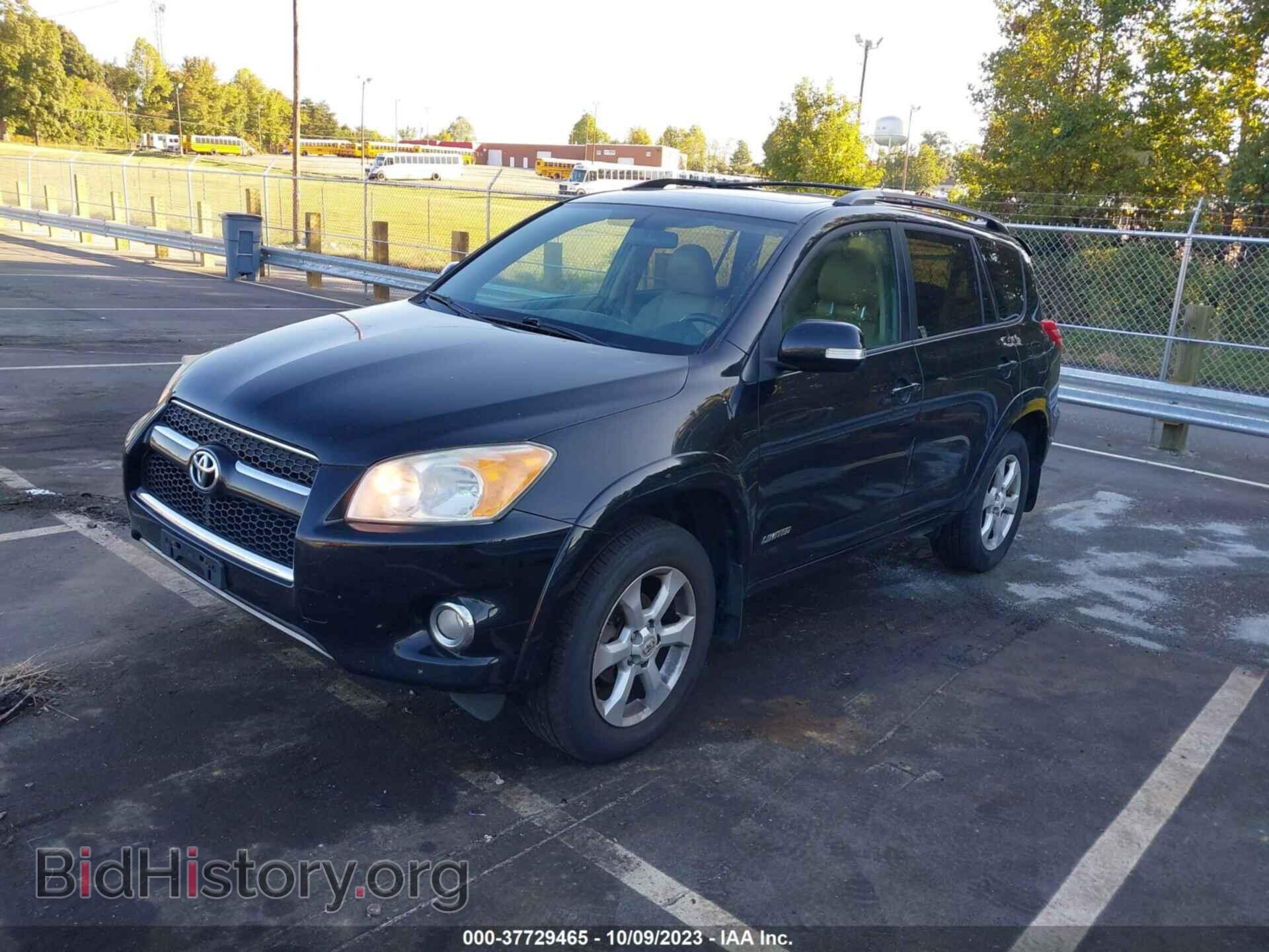2011 TOYOTA RAV4 - VIN: 2T3DF4DV9BW094505 - Фото 2