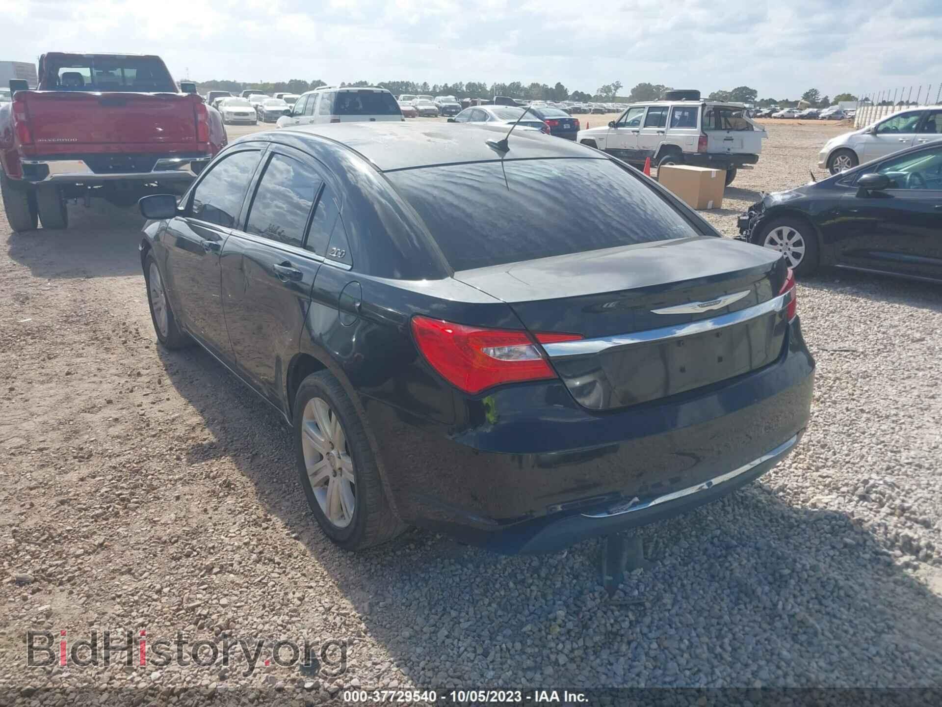 2013 CHRYSLER 200 - VIN: 1C3CCBAB9DN762028 - Фото 3