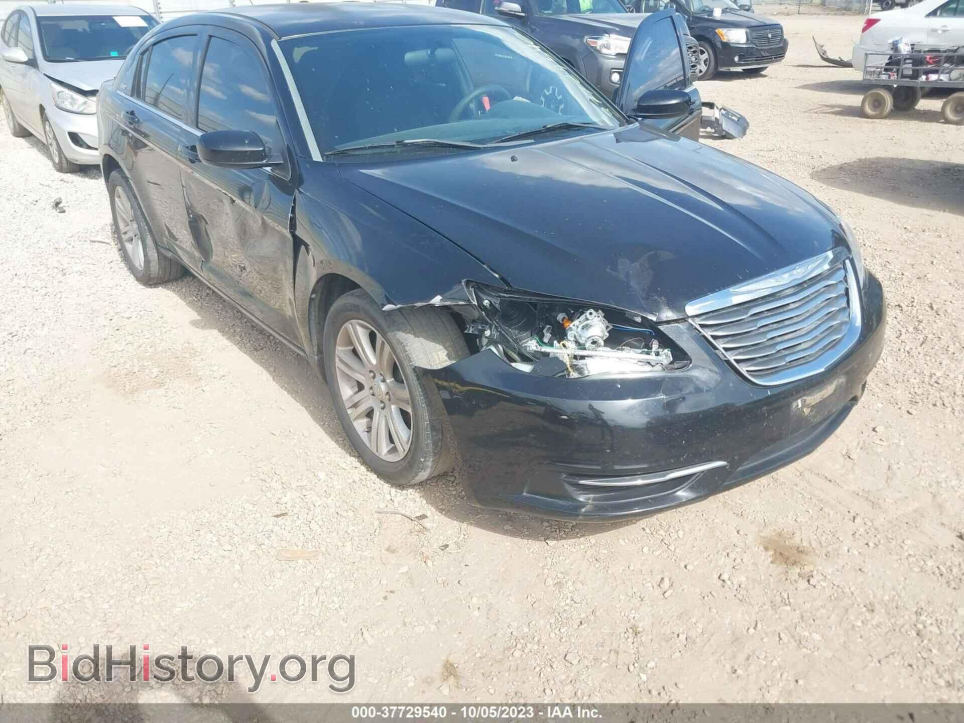 2013 CHRYSLER 200 - VIN: 1C3CCBAB9DN762028 - Фото 6
