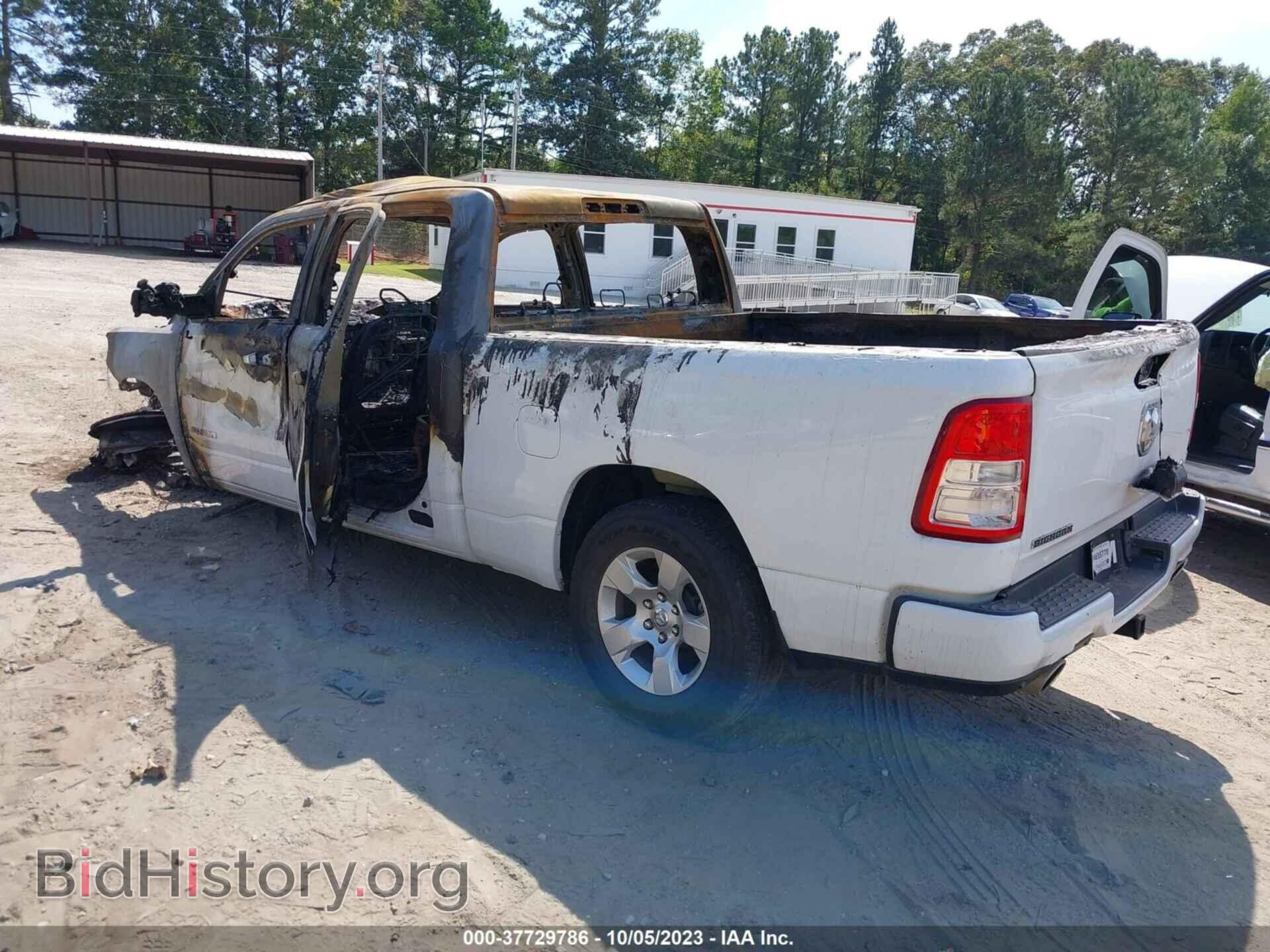 2021 RAM 1500 - VIN: 1C6SRFMT0MN526618 - Фото 3
