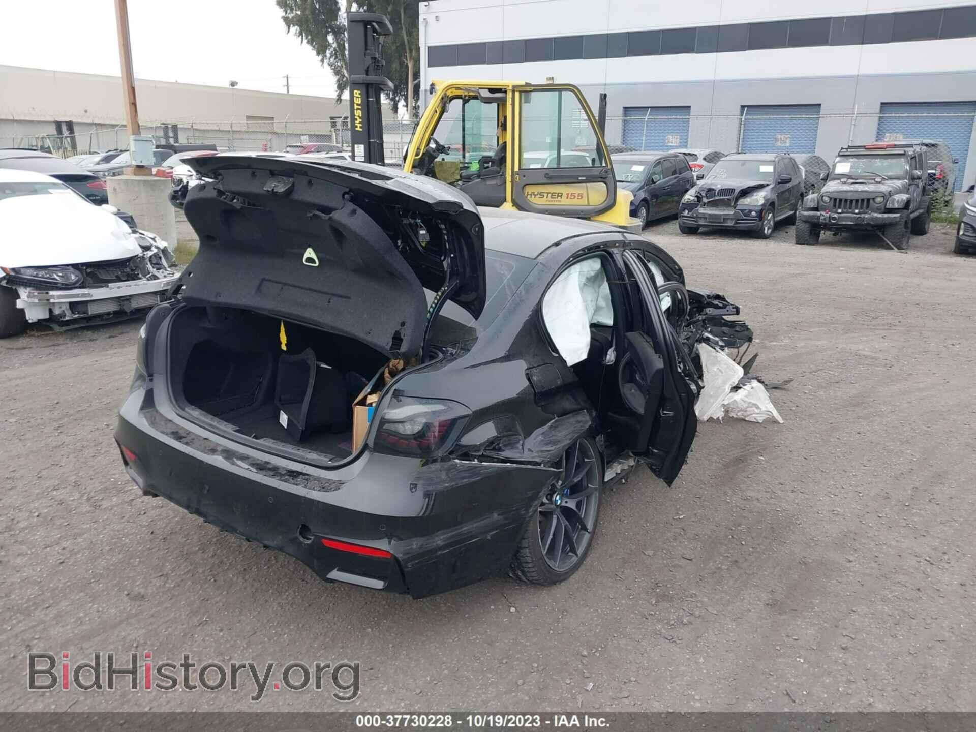 2018 BMW M3 - VIN: WBS8M9C53J5L71850 - Фото 4