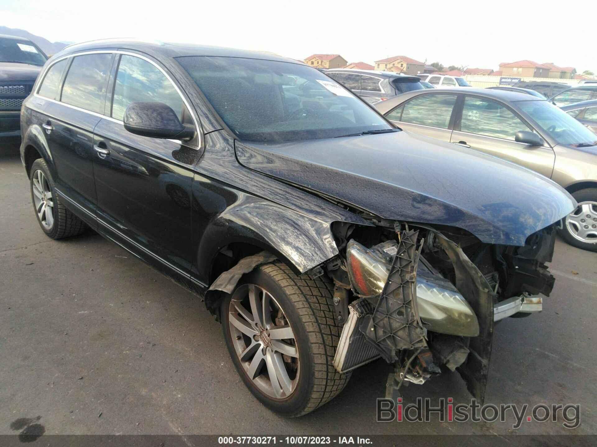 Photo WA1VMAFE3BD001183 - AUDI Q7 2011