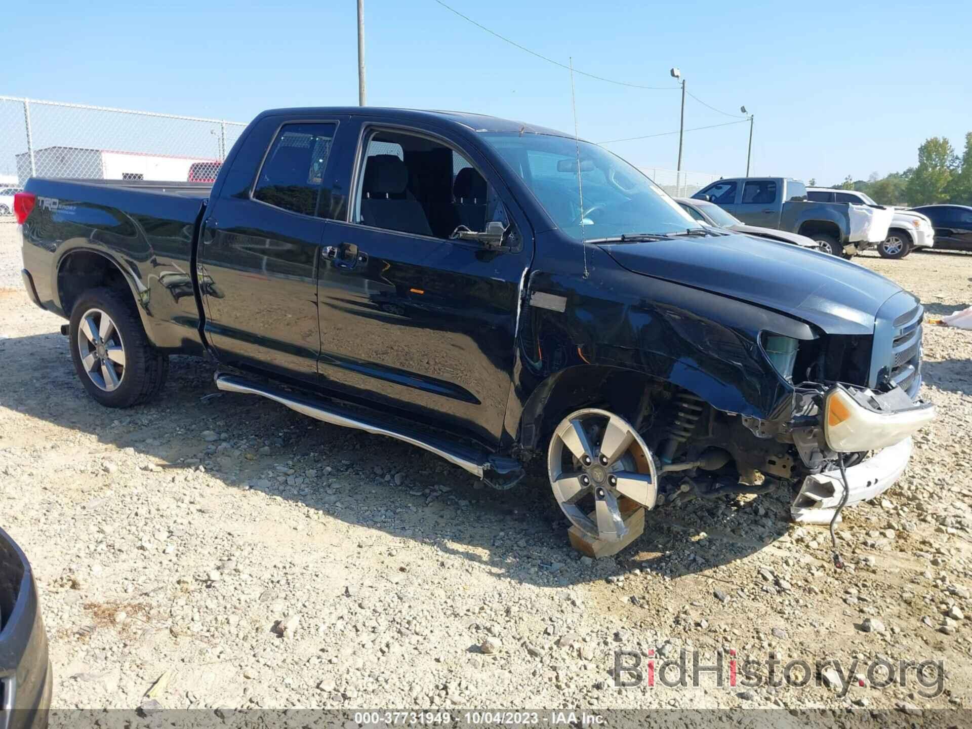 Photo 5TFRY5F1XBX099367 - TOYOTA TUNDRA 2WD TRUCK 2011